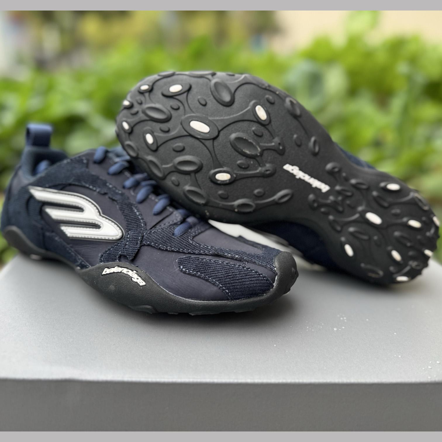 Balenciaga Monday Ultra Sneaker  - DopestKickz