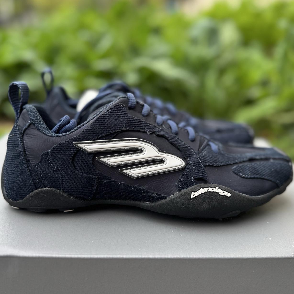 Balenciaga Monday Ultra Sneaker  - DopestKickz