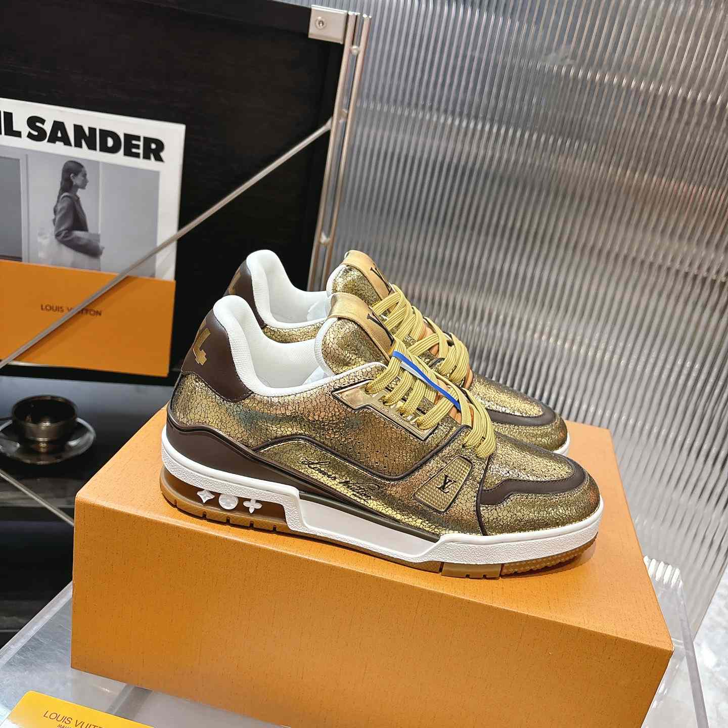 Louis Vuitton LV Trainer Sneaker    1AJA14 - DopestKickz