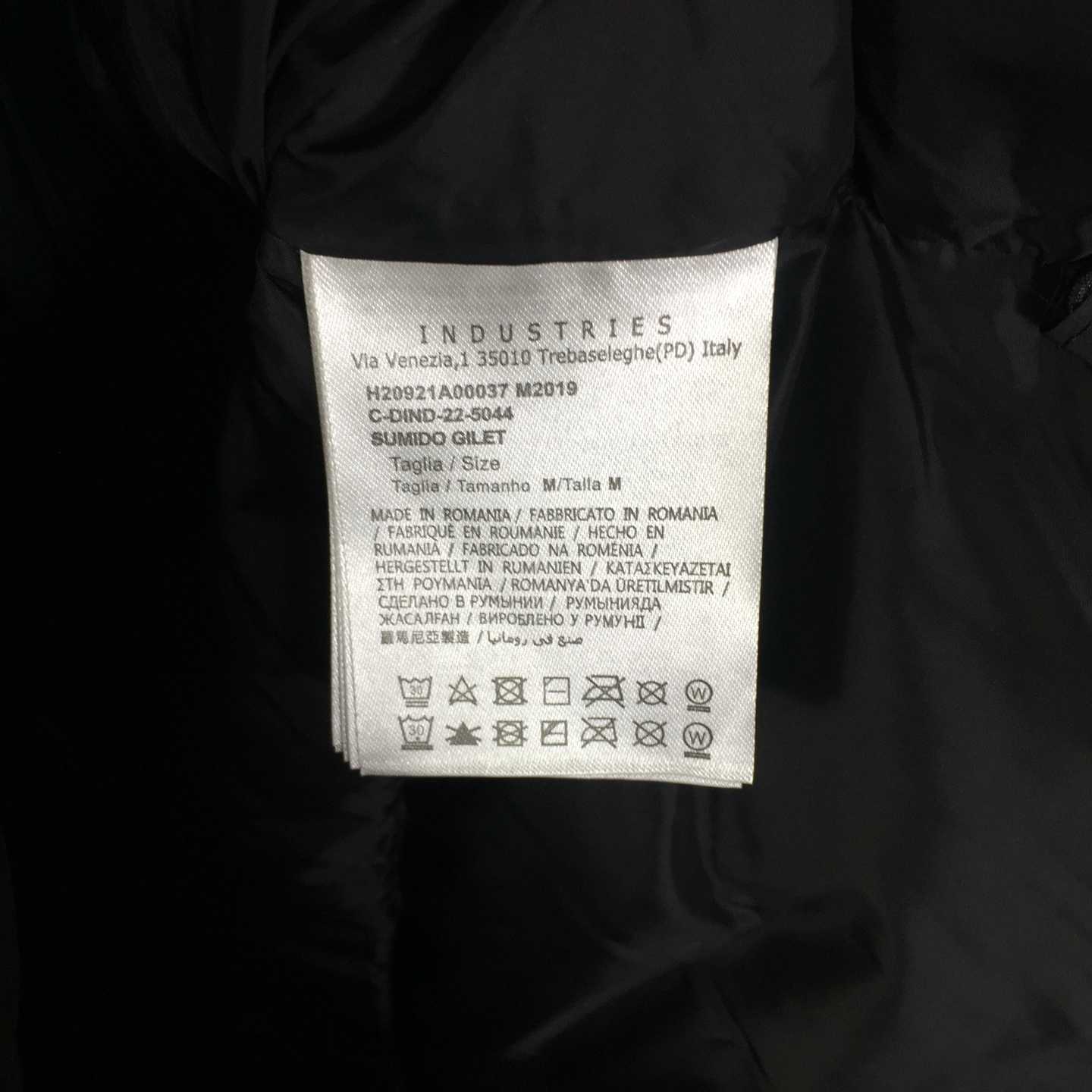 Moncler Black Citala Short Down Jacket - DopestKickz