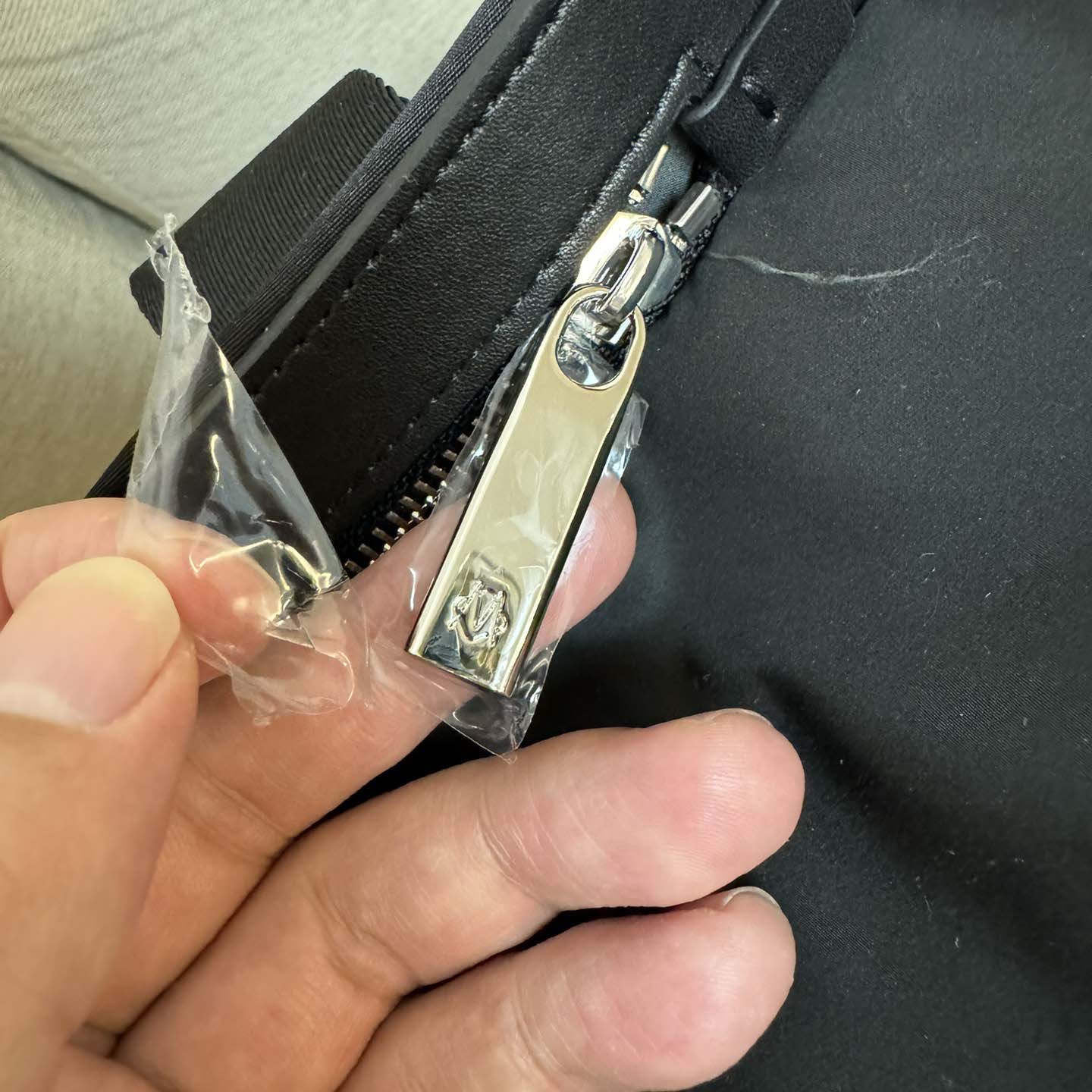 Rimowa Signature Sliding Tote  (39.5x33x15cm) - DopestKickz