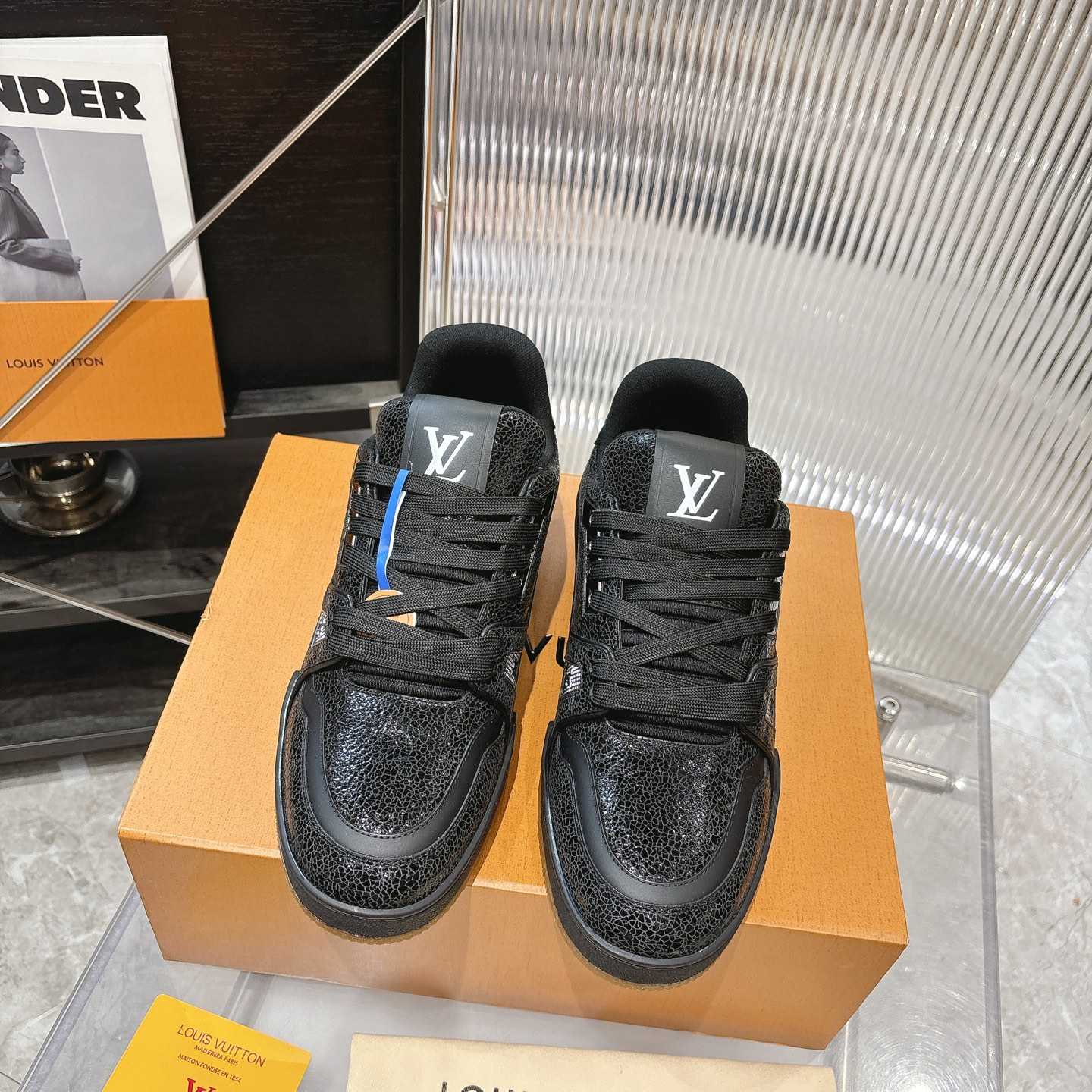 Louis Vuitton LV Trainer Sneaker    1AJ941 - DopestKickz