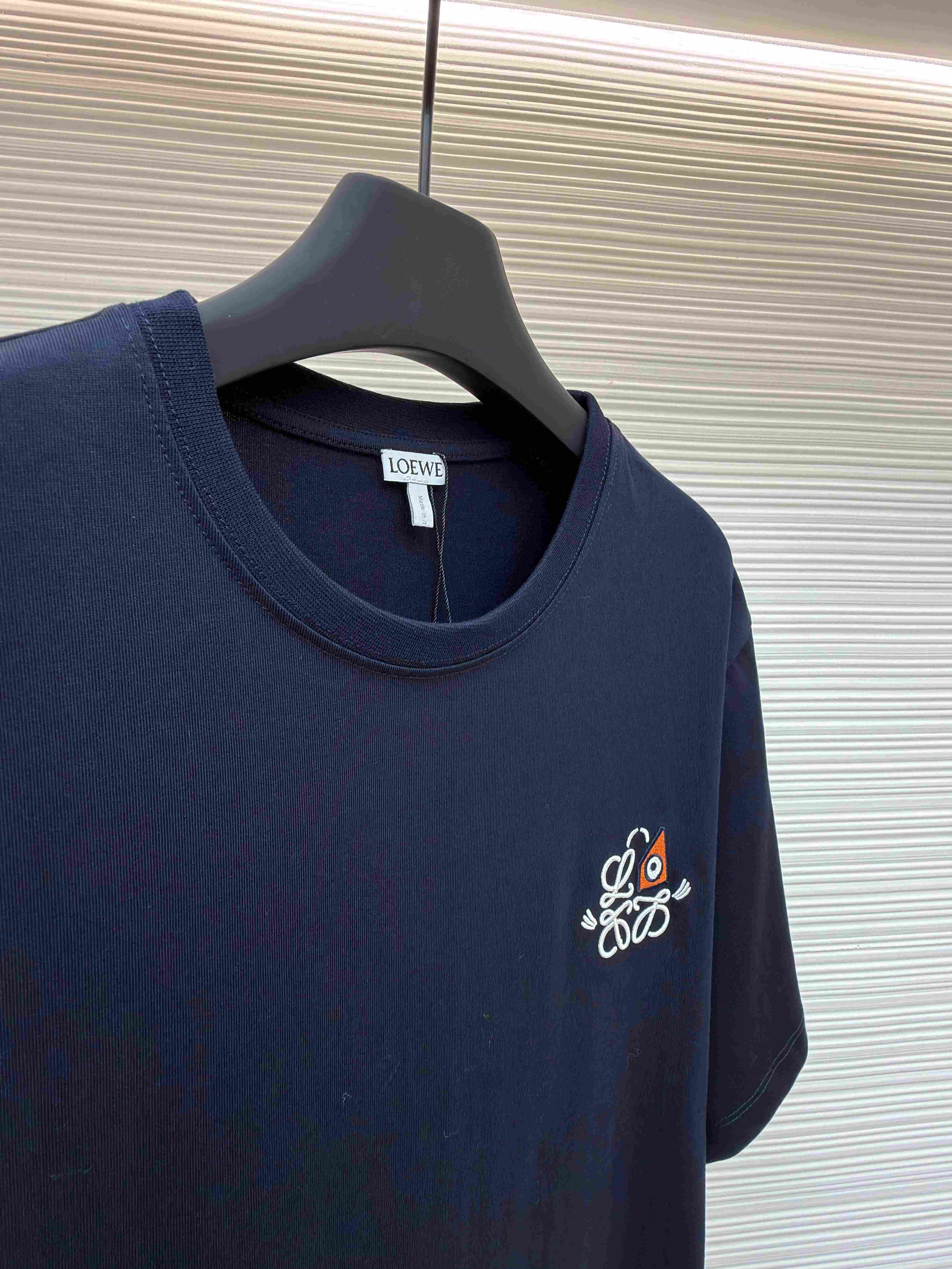 Loewe Logo-detail T-shirt - DopestKickz