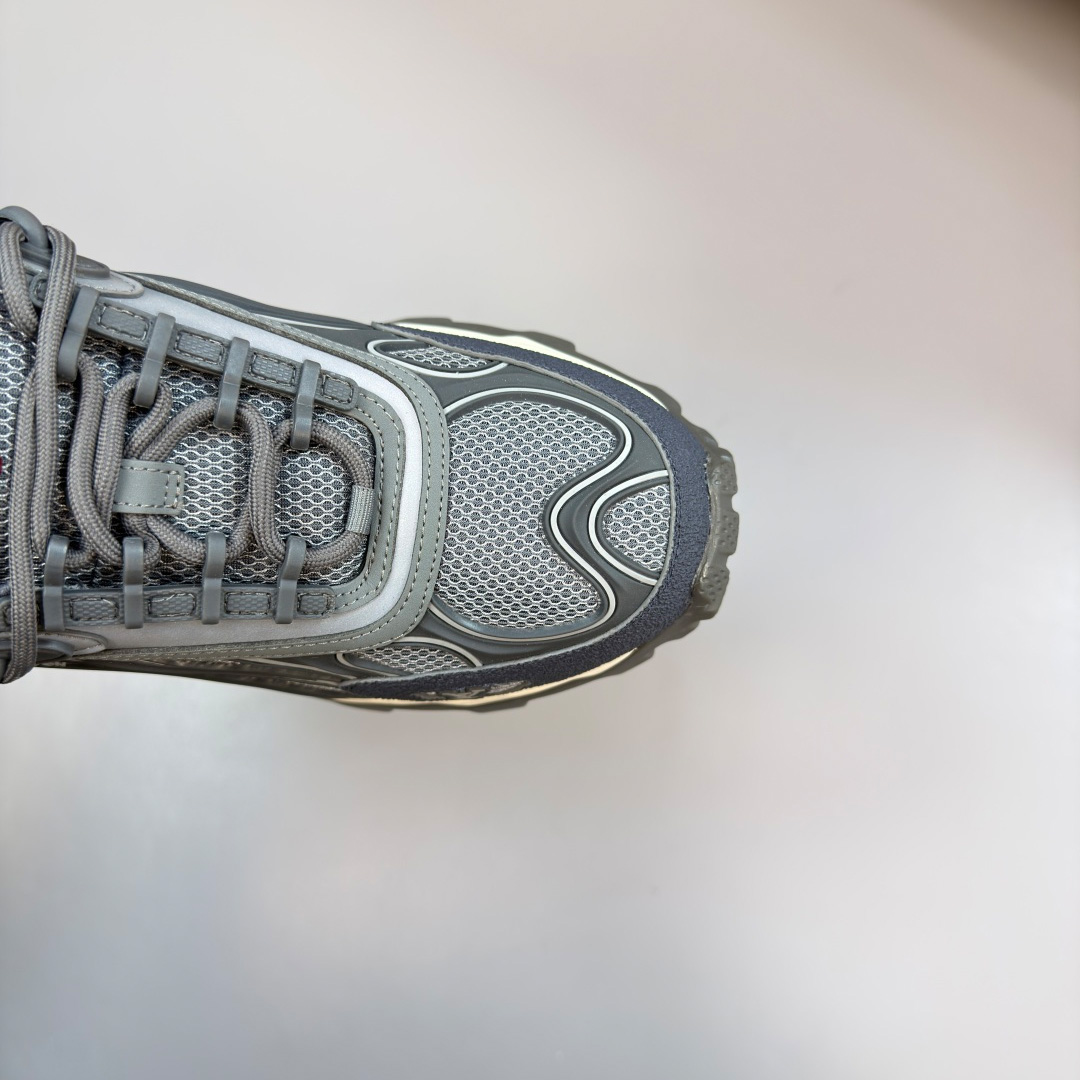 Louis Vuitton Summit Sneaker 1AJAG7 - DopestKickz