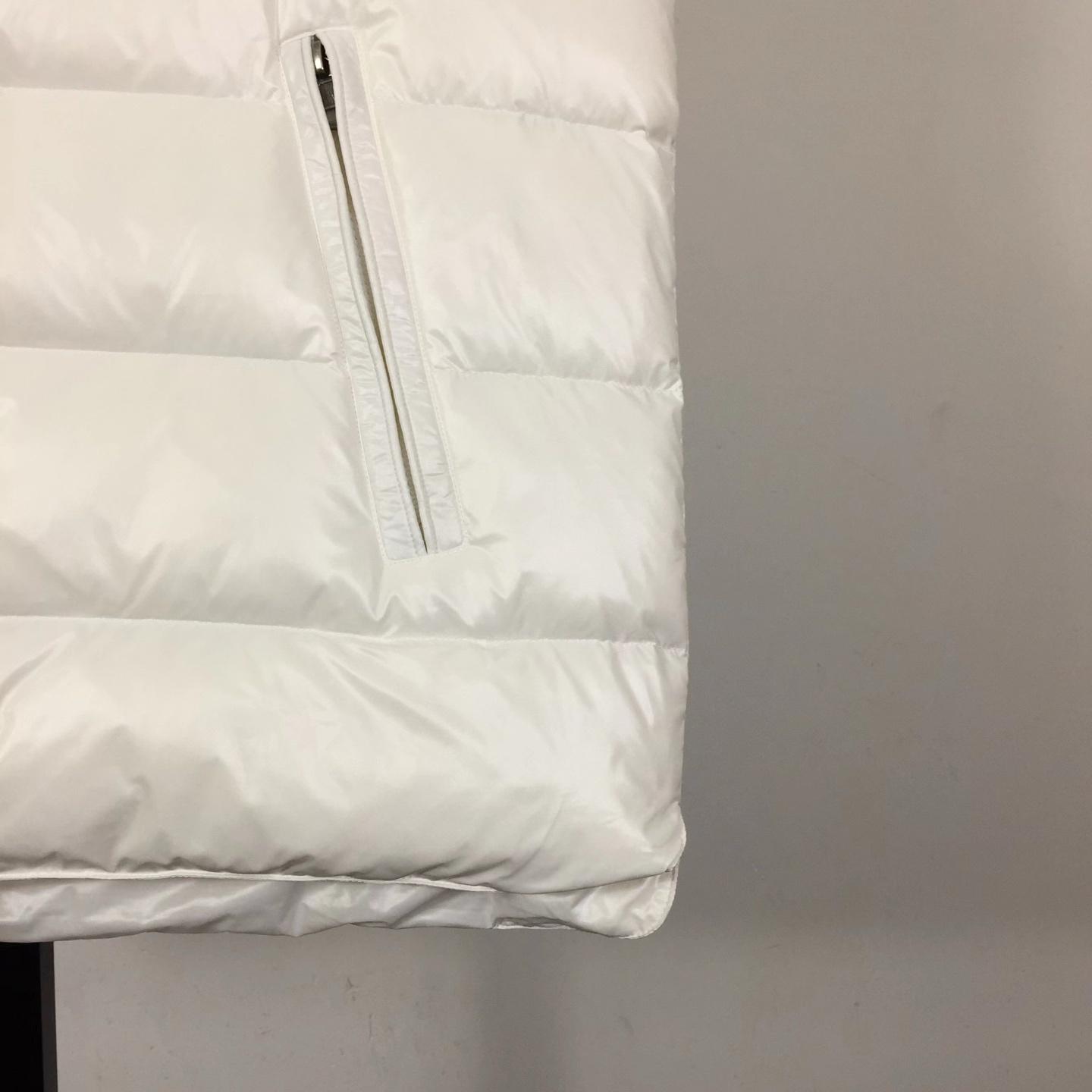 Moncler Contrin Down Vest - DopestKickz