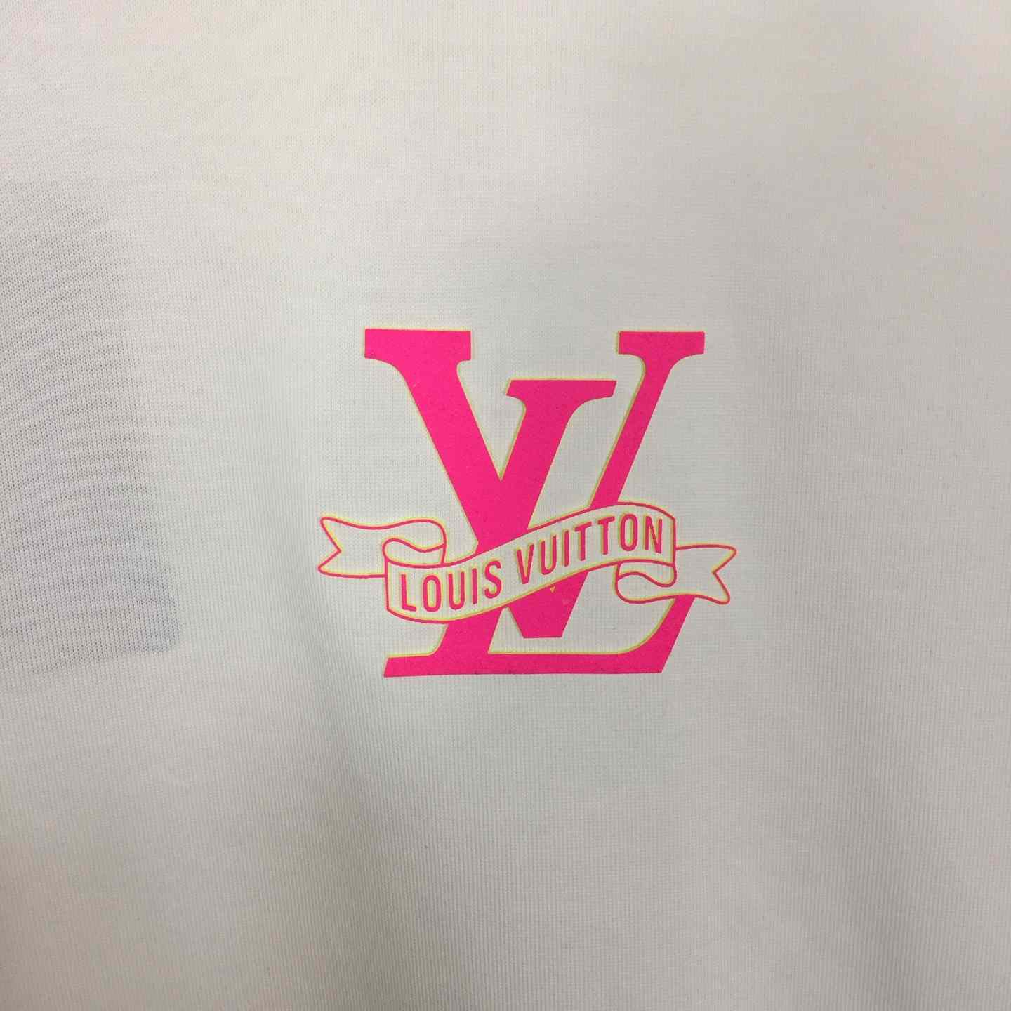 Louis Vuitton Cotton T-shirt Featuring Pink LV Logo Graphic On The Chest - DopestKickz