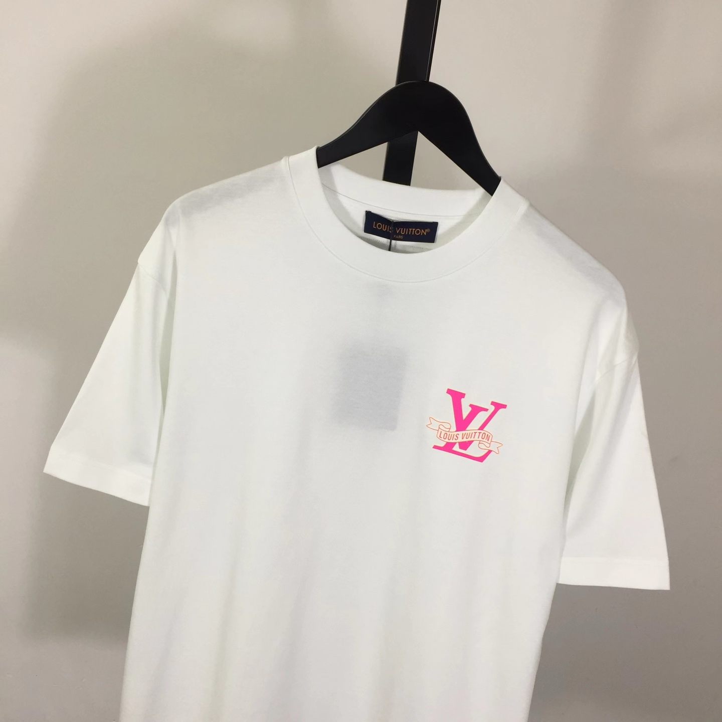 Louis Vuitton Cotton T-shirt Featuring Pink LV Logo Graphic On The Chest - DopestKickz