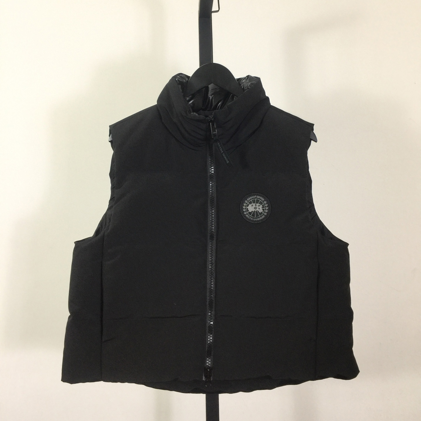 Canada Goose Grandview Cropped Vest Black Label - DopestKickz