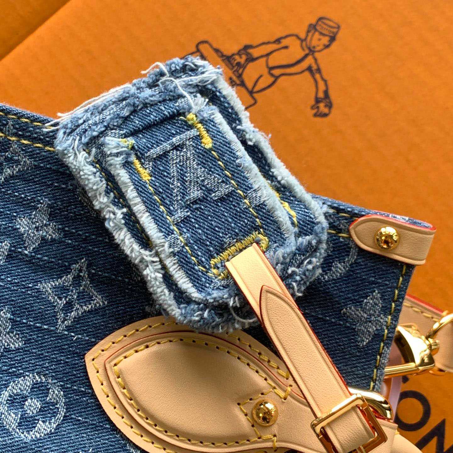 Louis Vuitton OnTheGo PM M14633 - DopestKickz