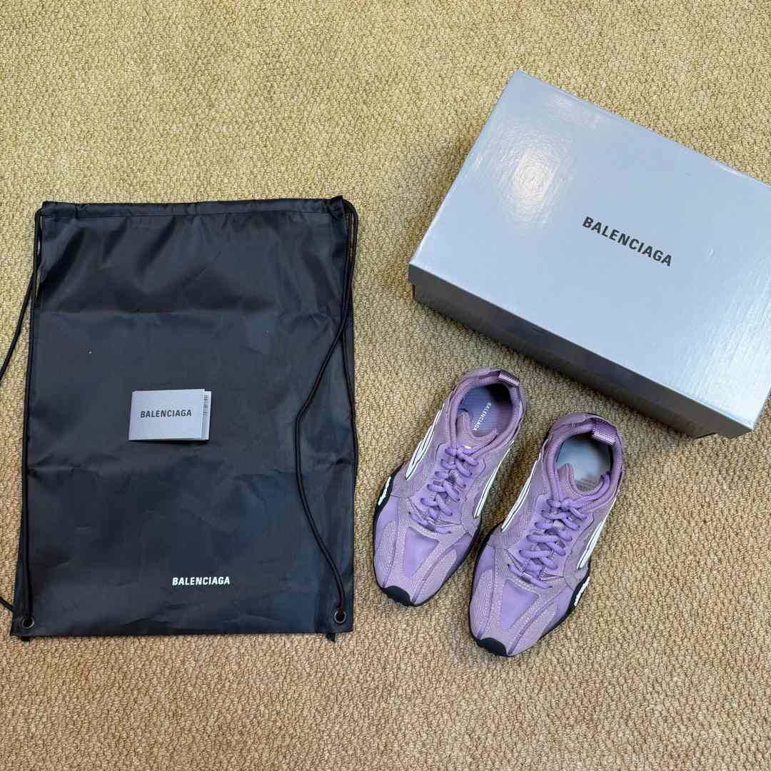 Balenciaga MONDAY ULTRA SNEAKER IN LILAC/WHITE/BLACK - DopestKickz