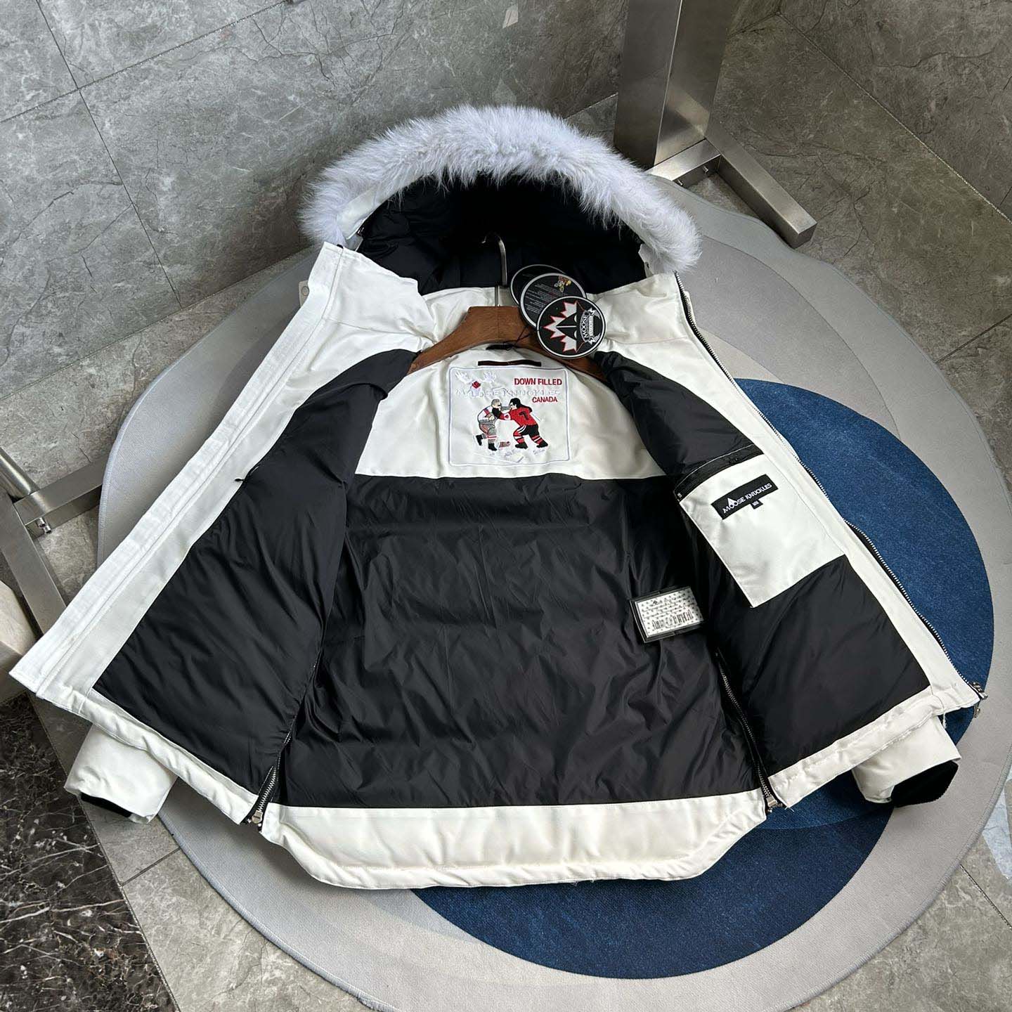 Canada Goose 3Q Puffer Jacket - DopestKickz