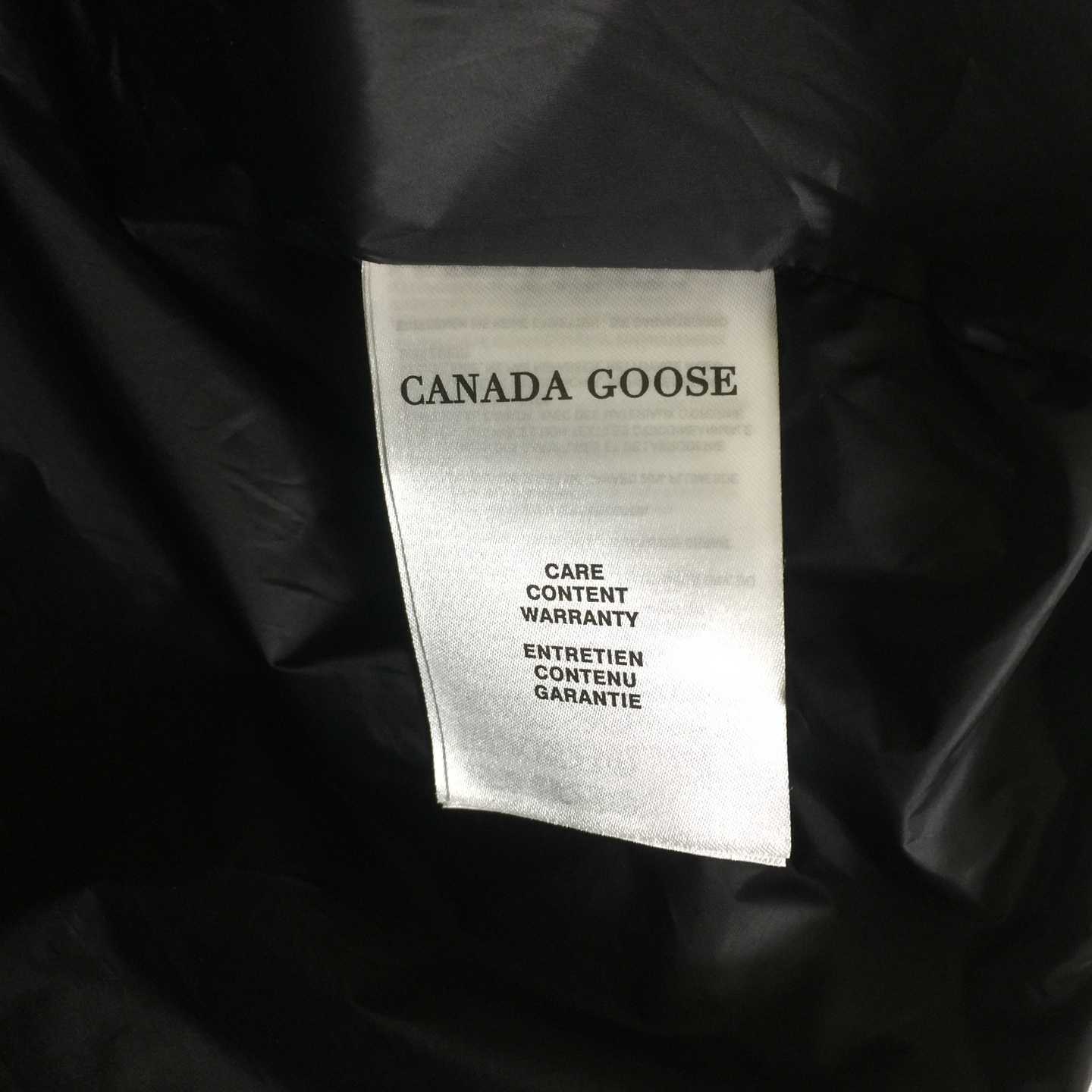 Canada Goose Grandview Cropped Vest Black Label - DopestKickz