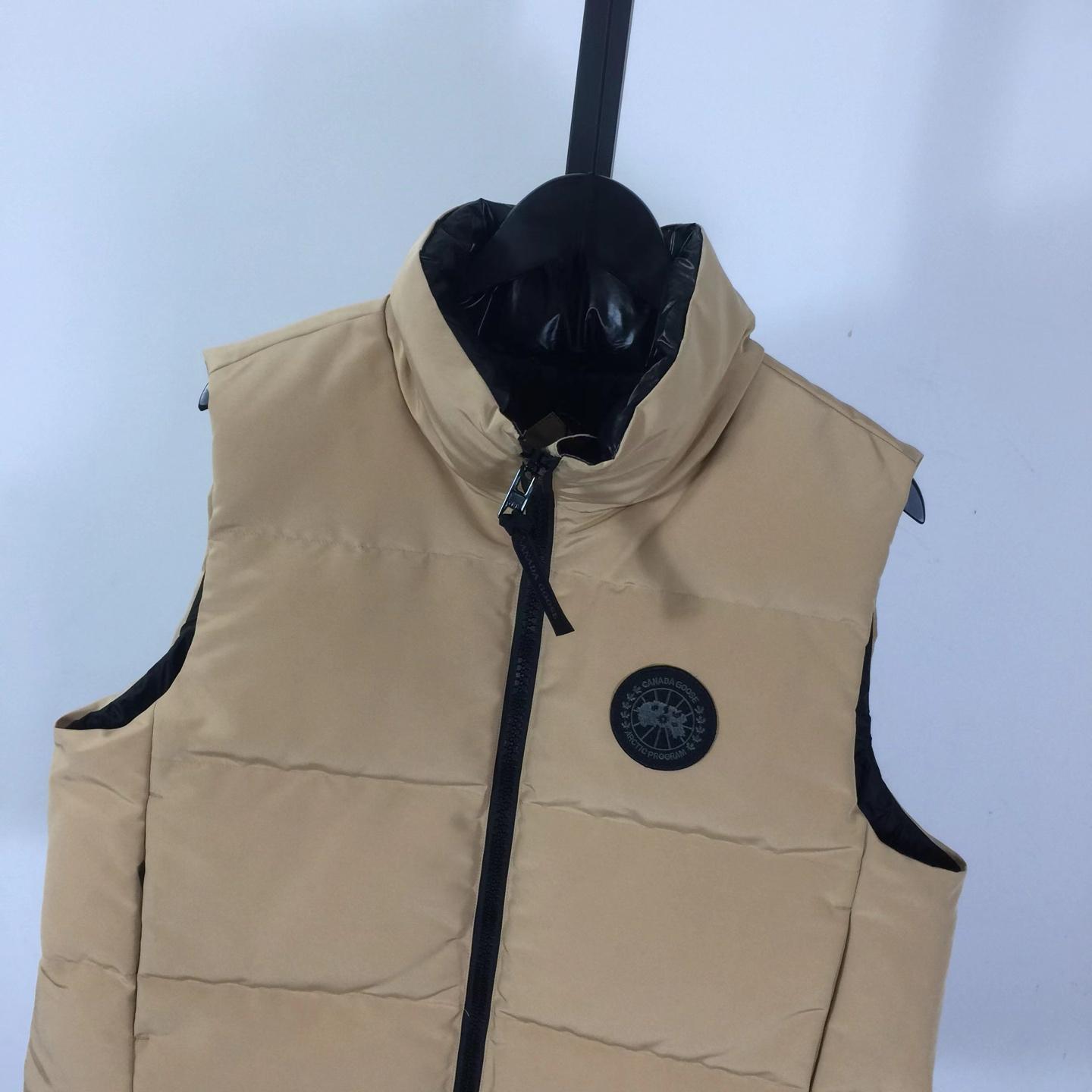 Canada Goose Cypress Puffer Vest Black Label - DopestKickz