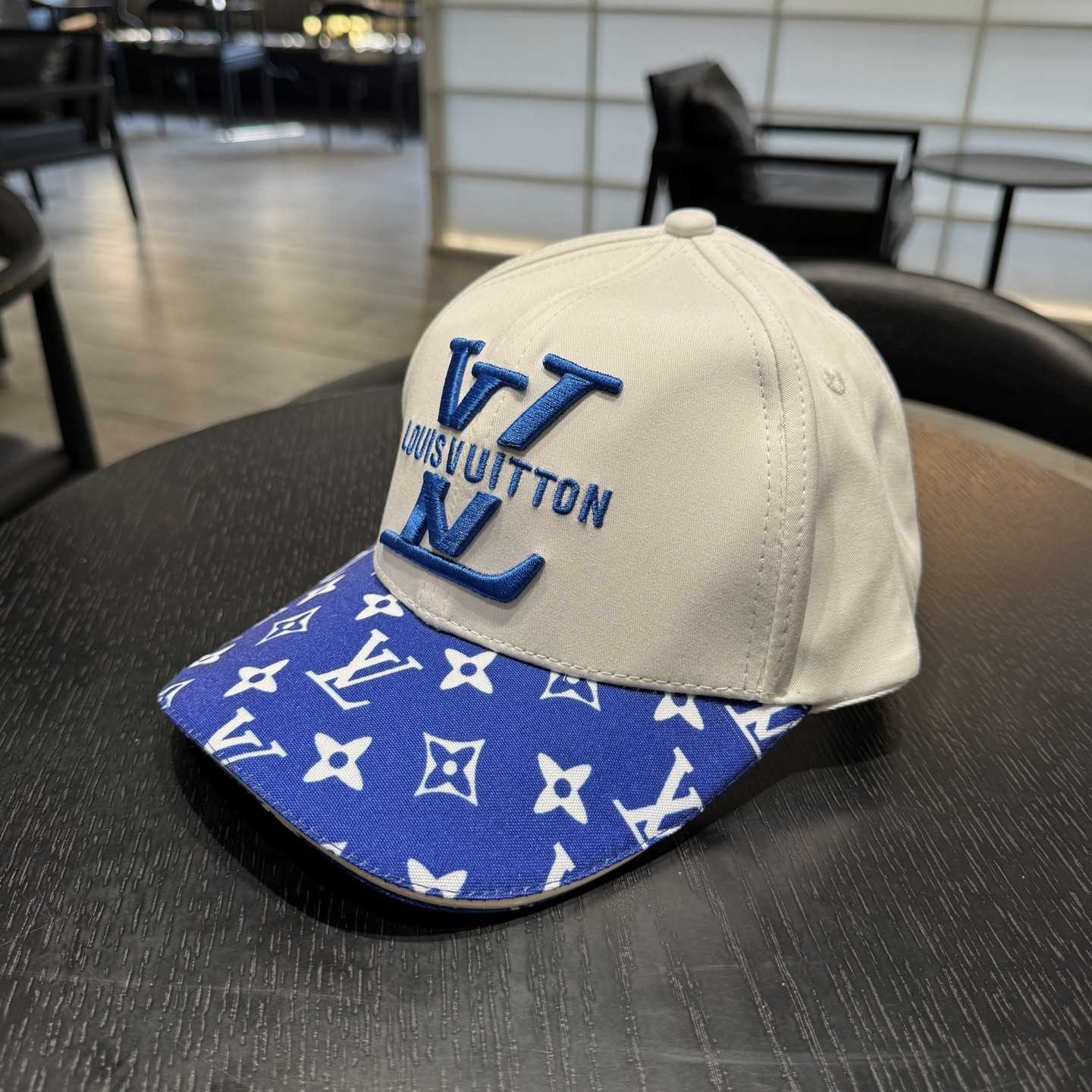 Louis Vuitton Cap - DopestKickz