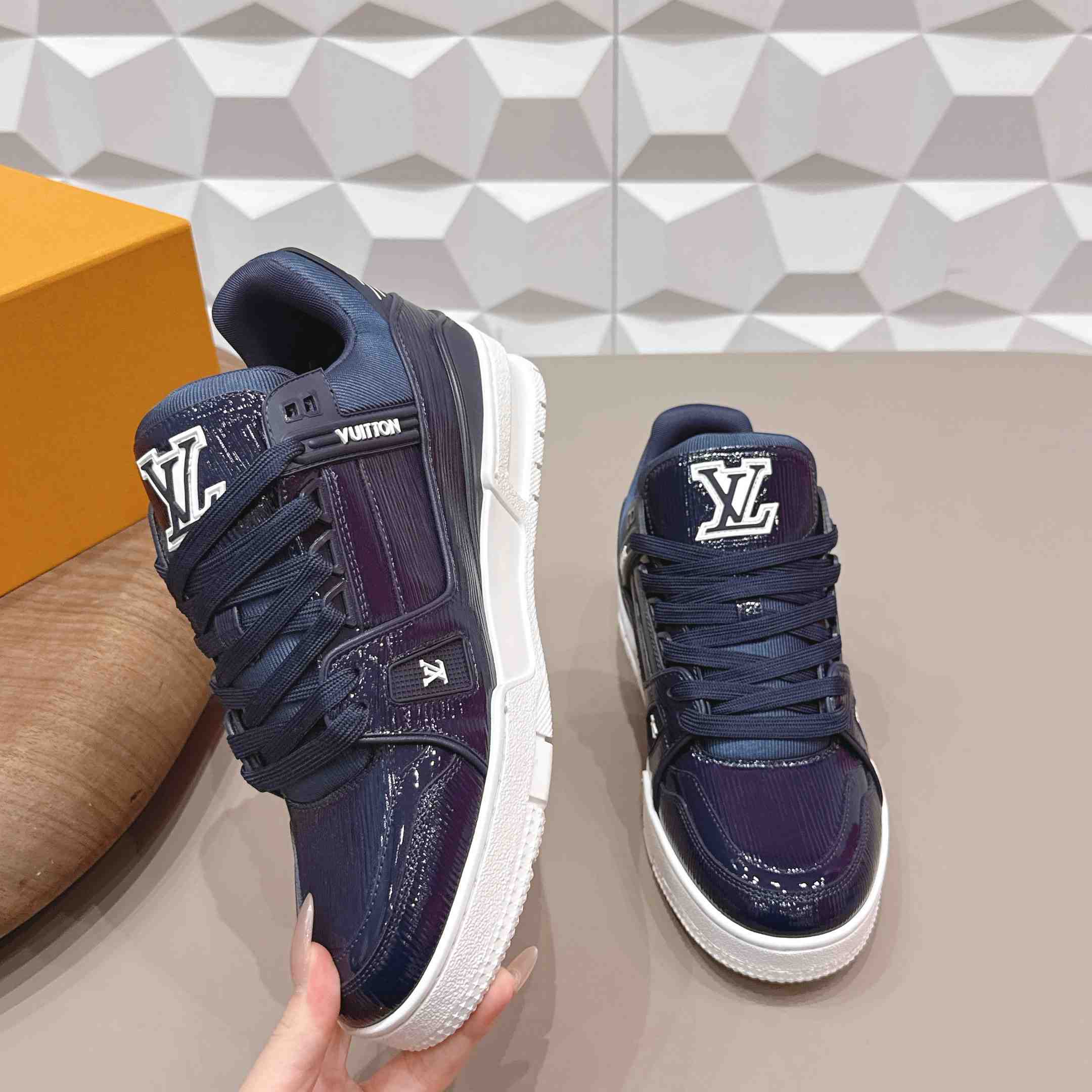 Louis Vuitton Trainer Sneaker 1AJ067 - DopestKickz