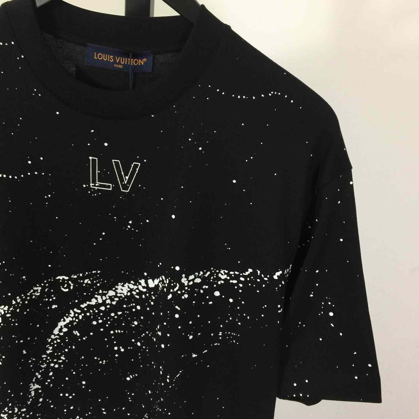 Louis Vuitton T-shirt  - DopestKickz