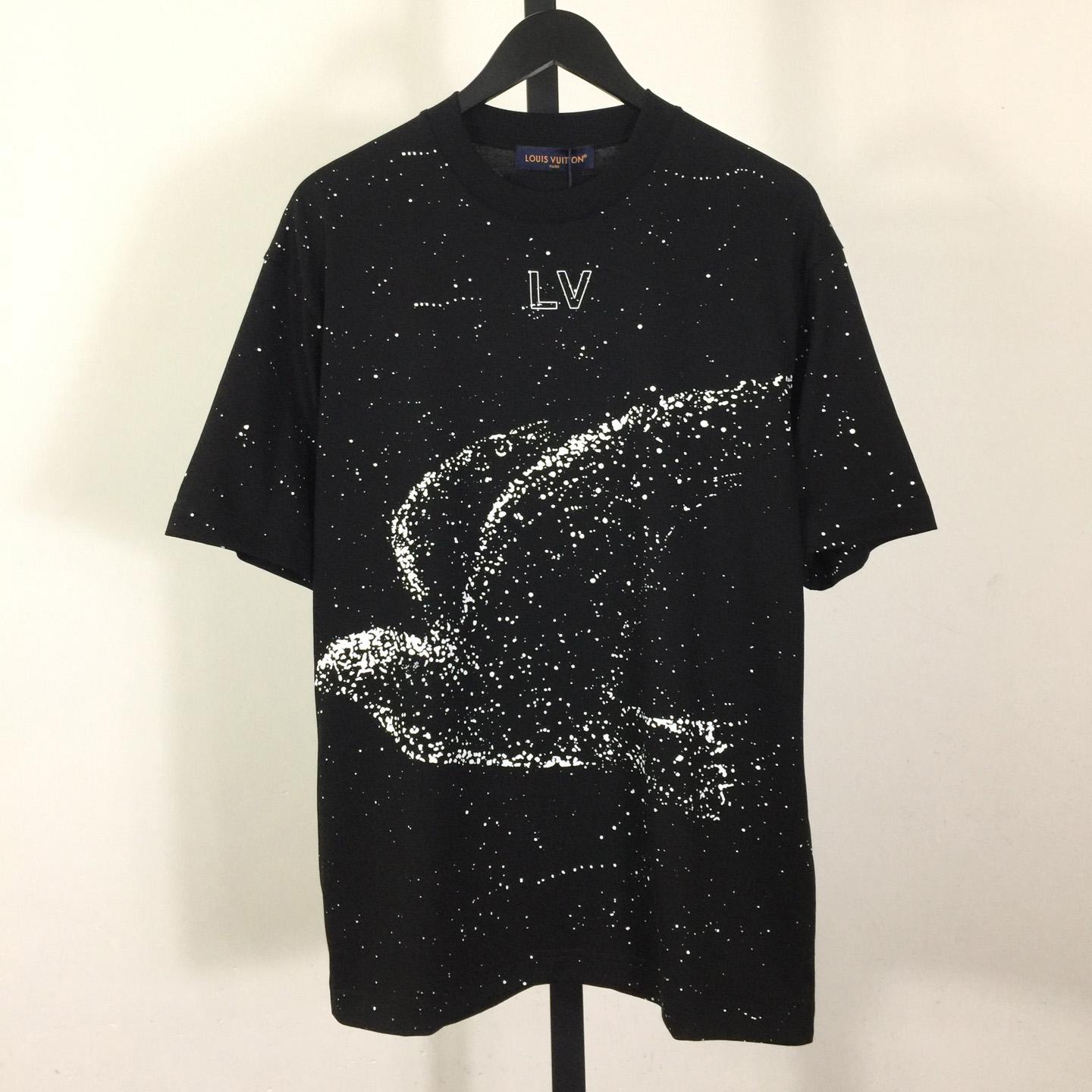 Louis Vuitton T-shirt  - DopestKickz