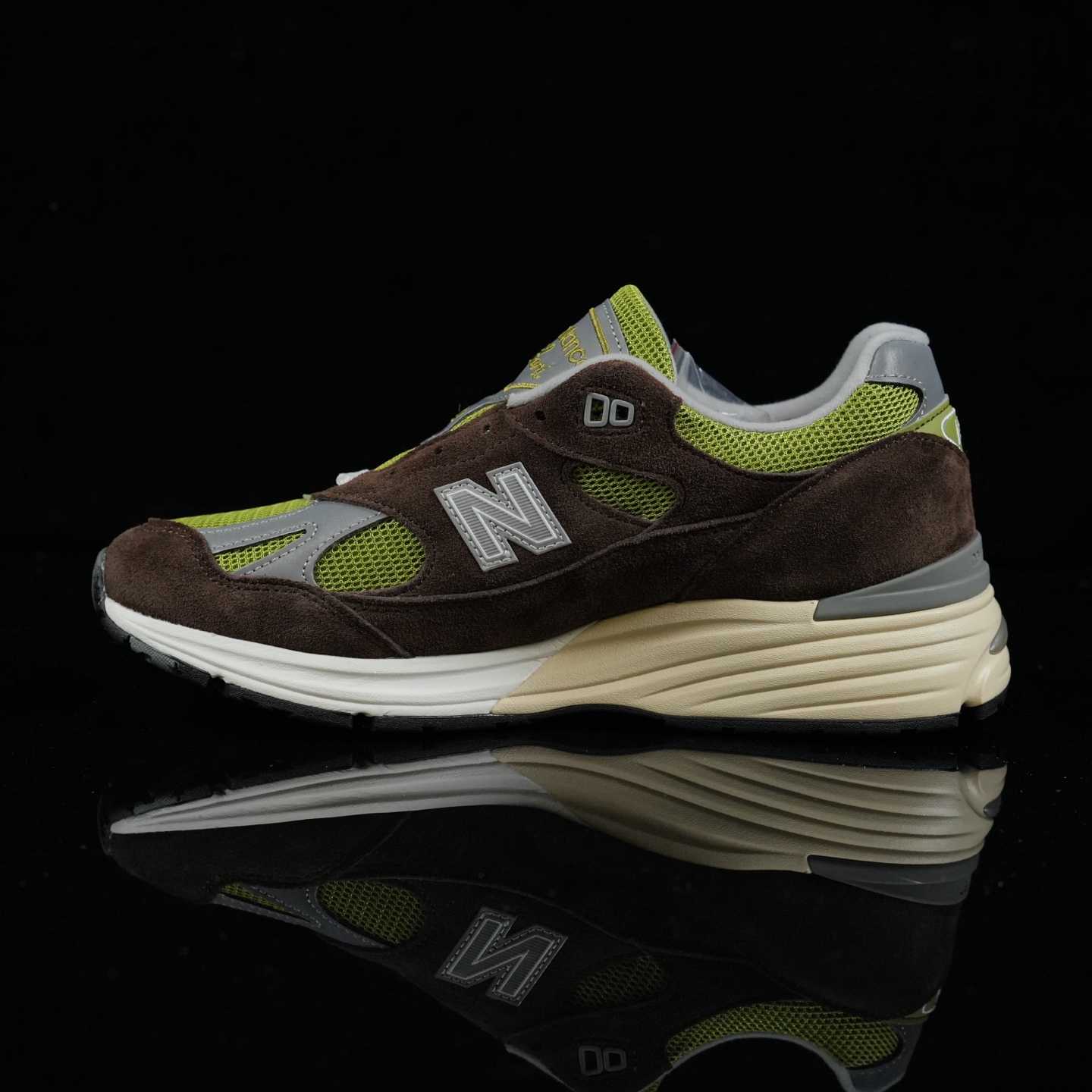 KITH x Danielle Cathari X New Balance Reverse Matcha    U991CK2 - DopestKickz