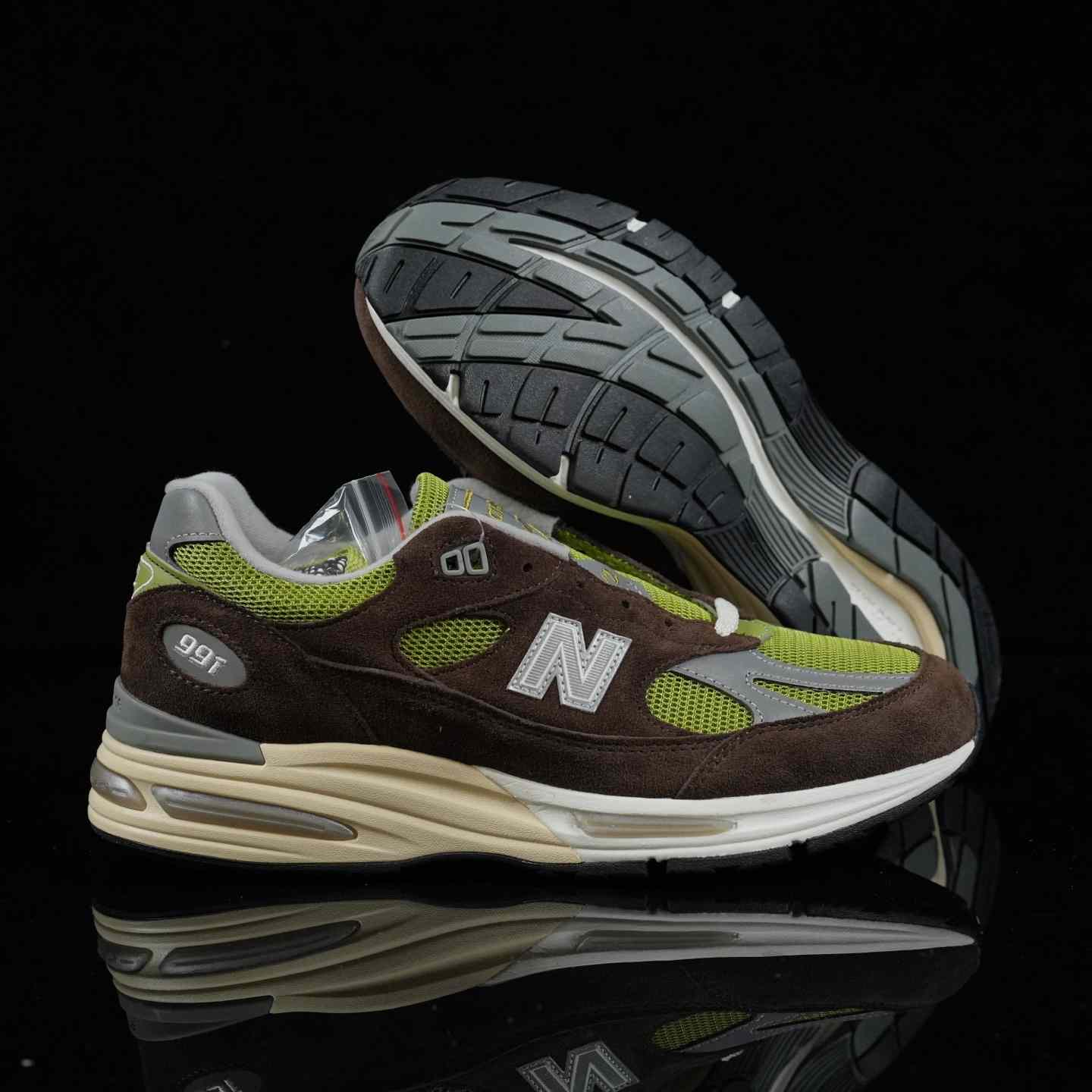 KITH x Danielle Cathari X New Balance Reverse Matcha    U991CK2 - DopestKickz