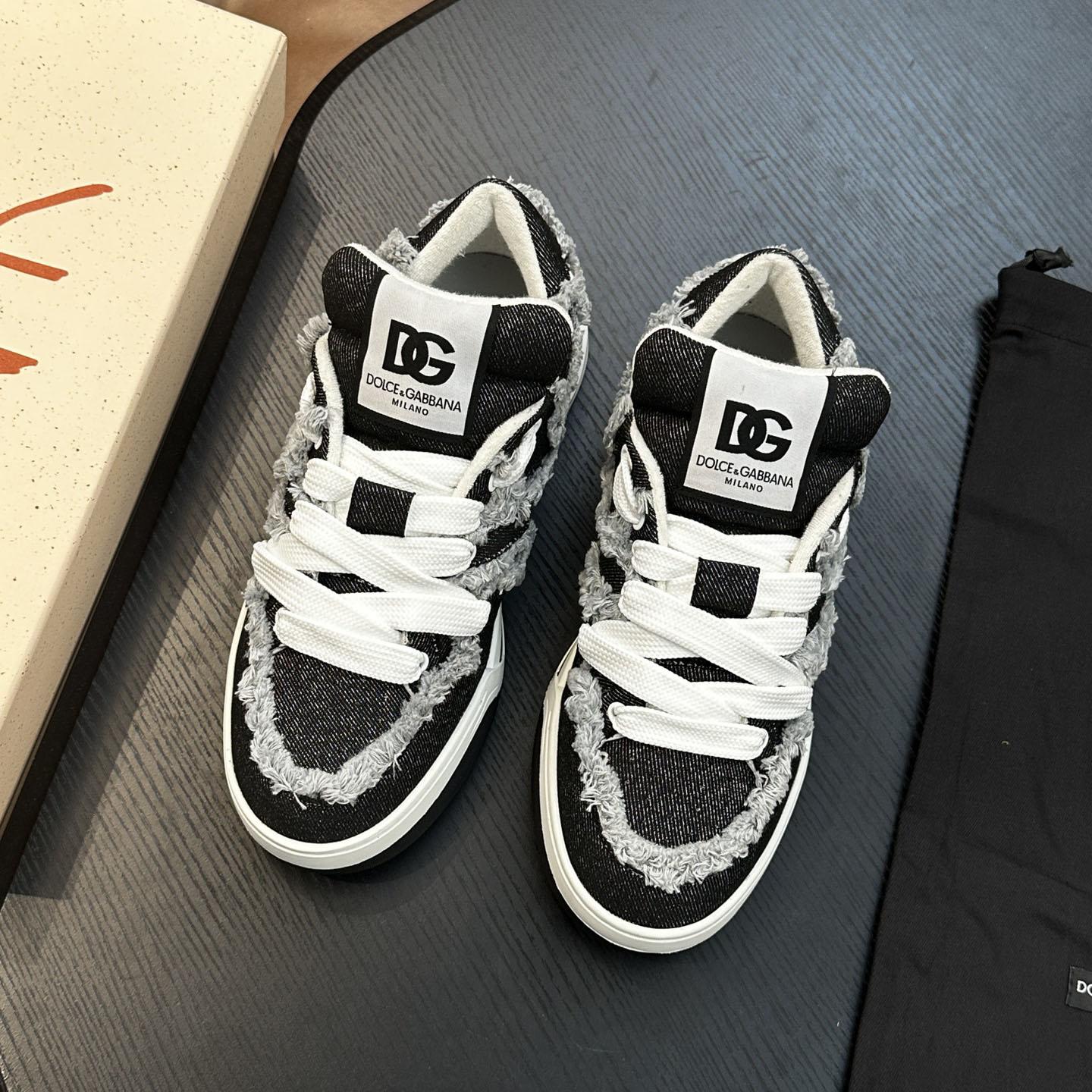 Dolce & Gabbana Denim New Roma Sneakers - DopestKickz