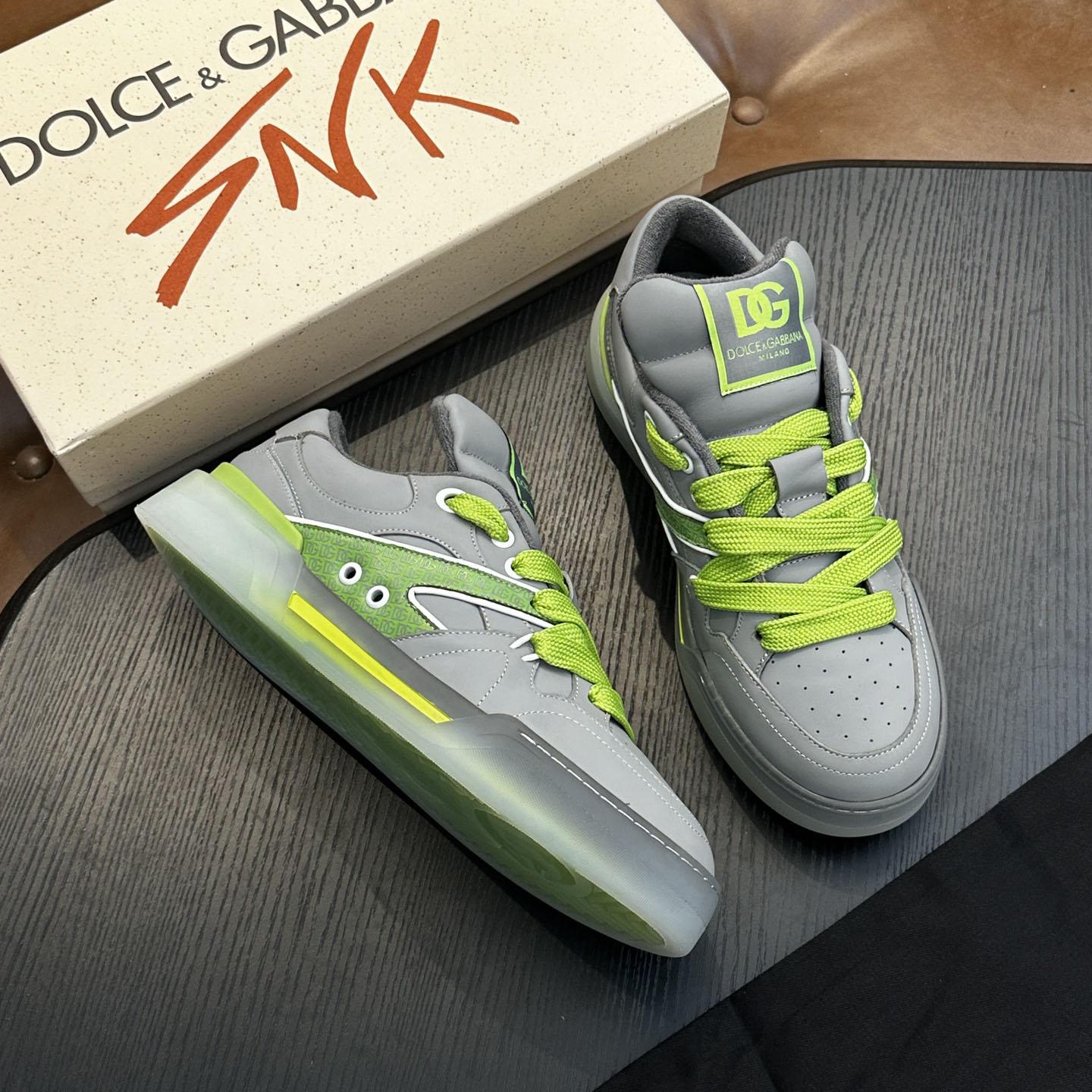 Dolce & Gabbana New Roma Label Low-Top Sneakers - DopestKickz