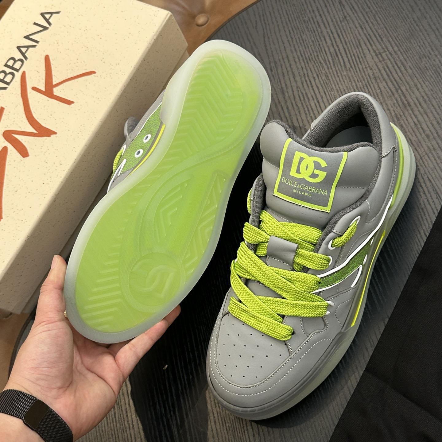 Dolce & Gabbana New Roma Label Low-Top Sneakers - DopestKickz