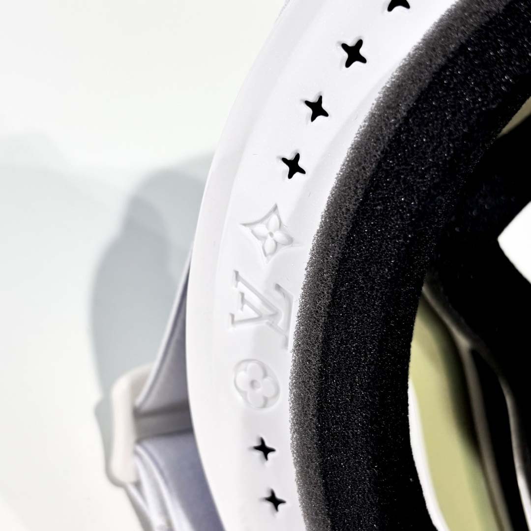 Louis Vuitton LV Snow Gradient Mask - DopestKickz