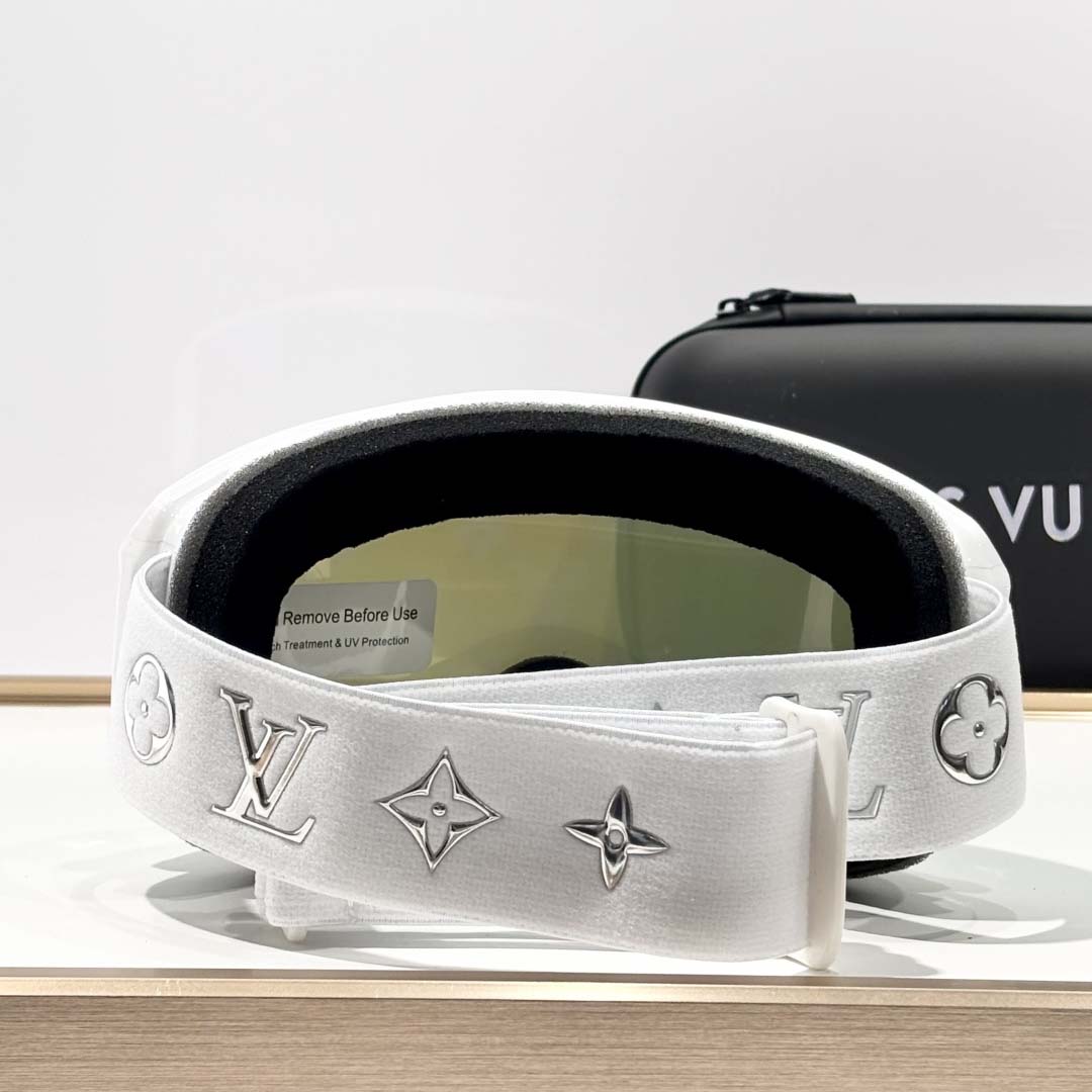 Louis Vuitton LV Snow Gradient Mask - DopestKickz