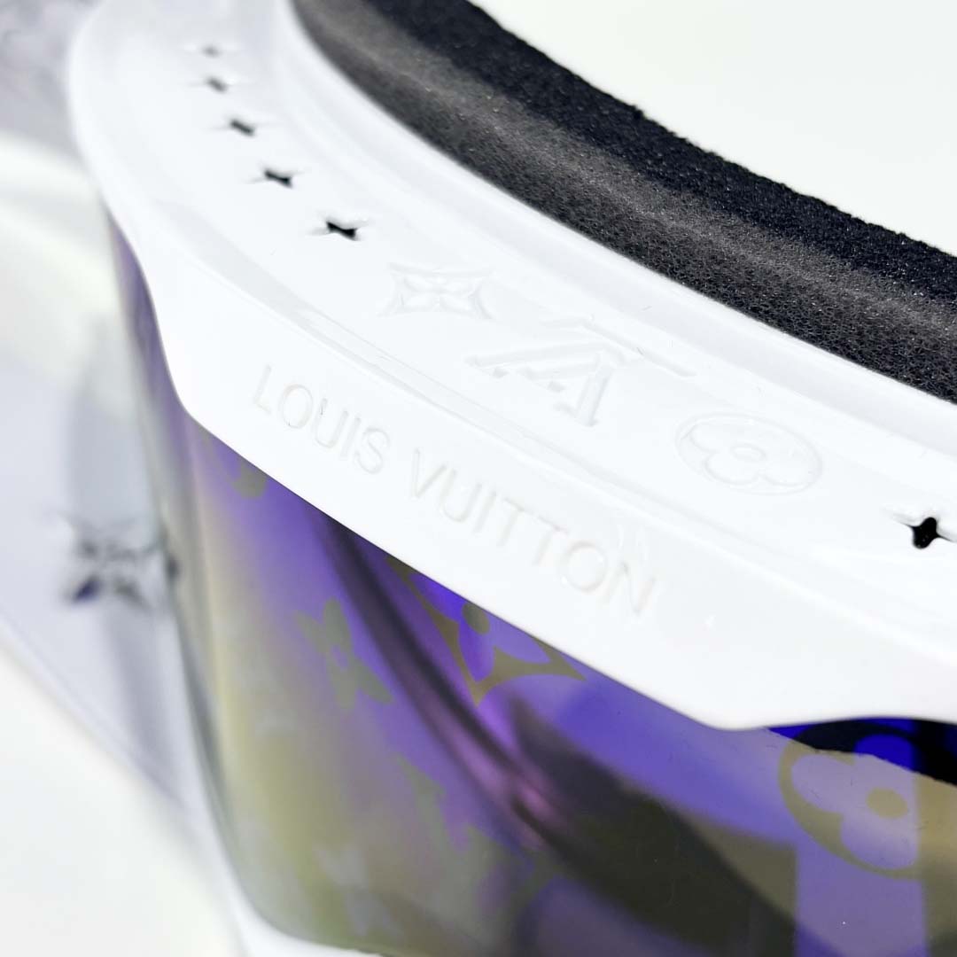 Louis Vuitton LV Snow Gradient Mask - DopestKickz