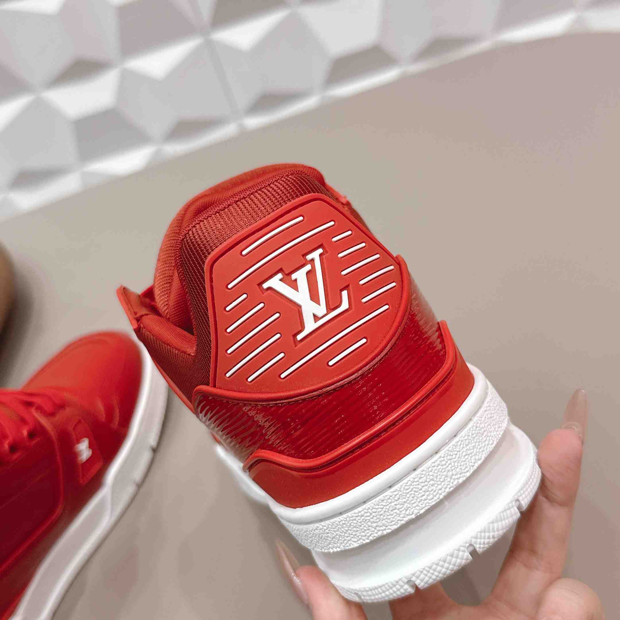 Louis Vuitton Trainer Sneaker 1AJ047 - DopestKickz