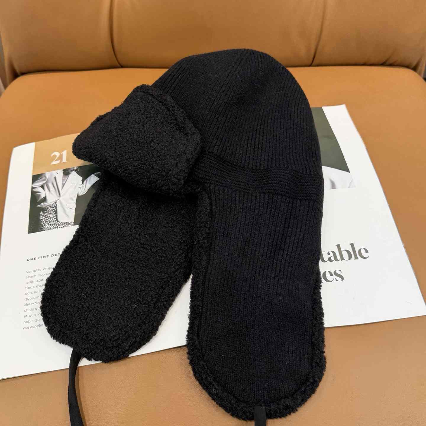 Miu Miu Sherpa Trapper - DopestKickz