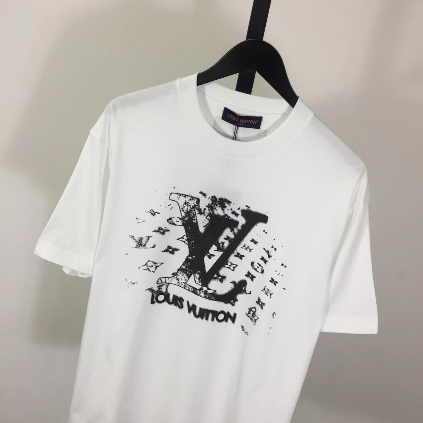 Louis Vuitton Distressed Graphic T-shirt - DopestKickz