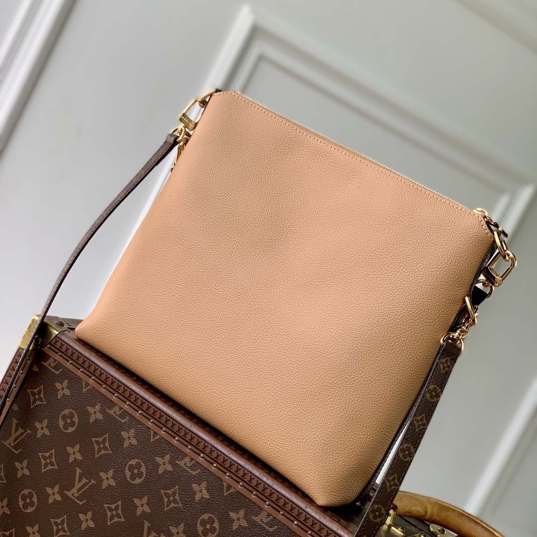 Louis Vuitton Multipass   M28029 - DopestKickz