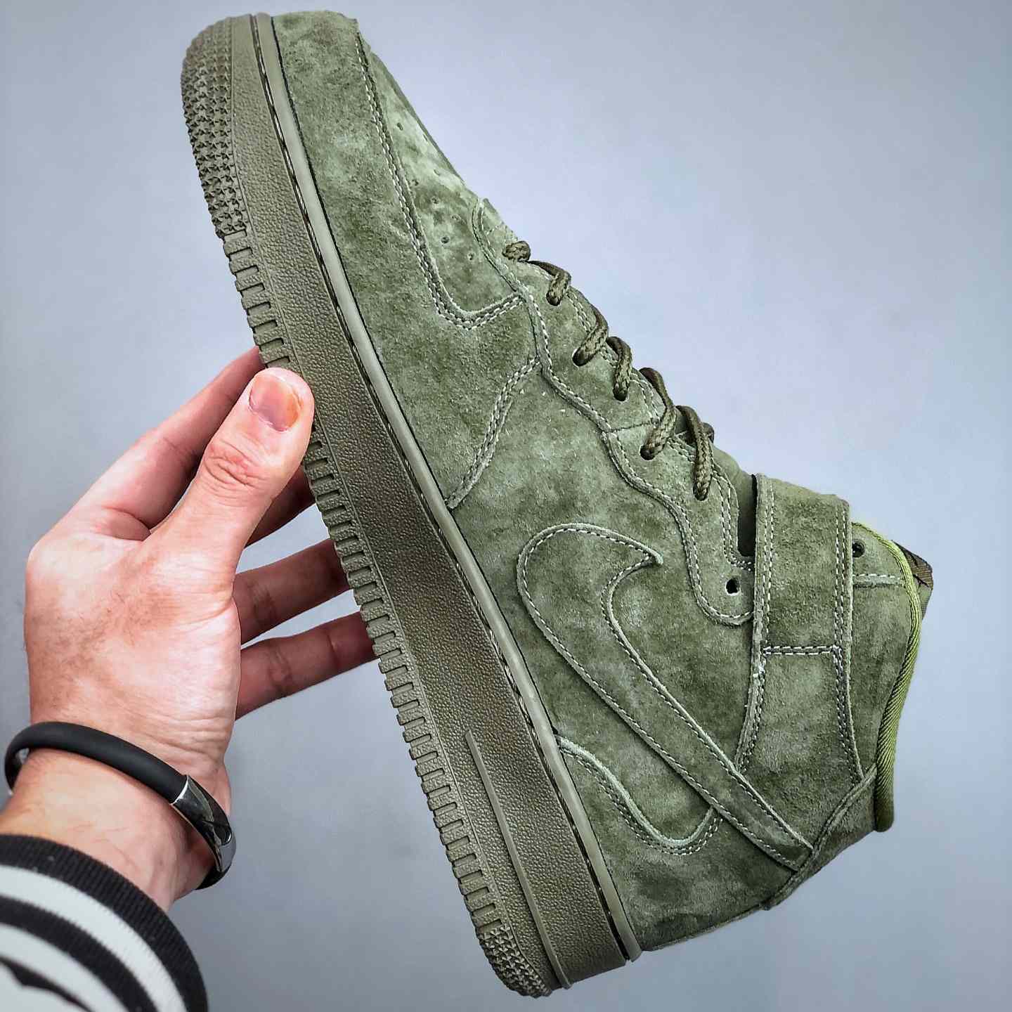  Supreme x Nike Air Force 1  Mid '07 'Legion Green'    DV0788-005 - DopestKickz