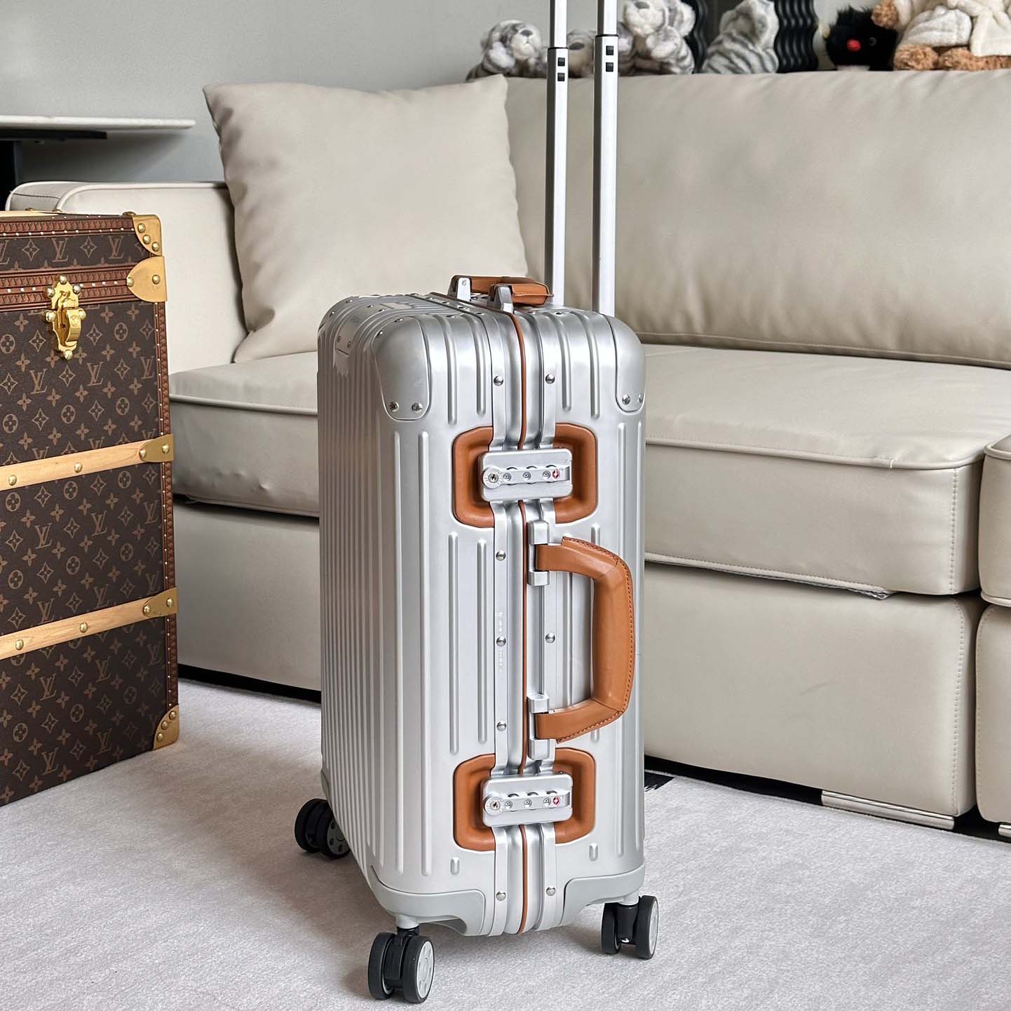 Rimowa Original Cabin Twist  - DopestKickz