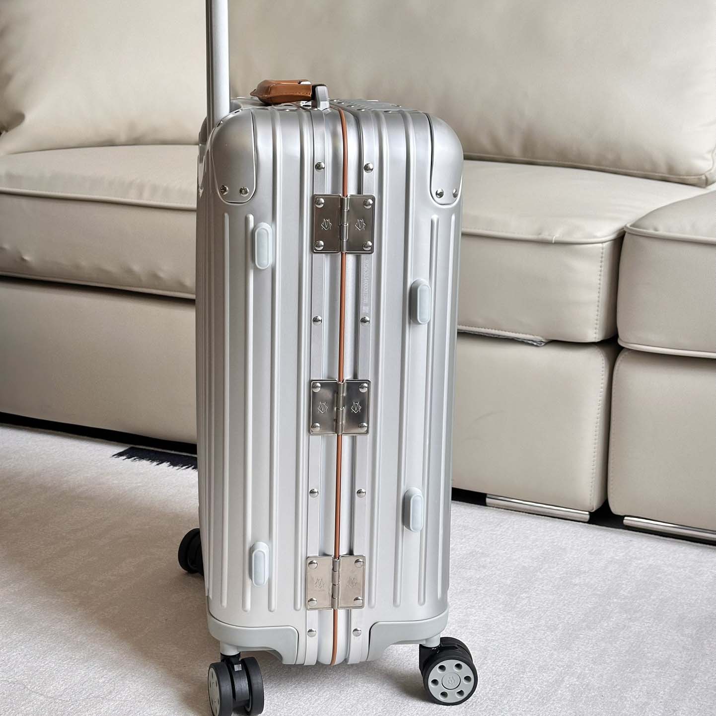 Rimowa Original Cabin Twist  - DopestKickz