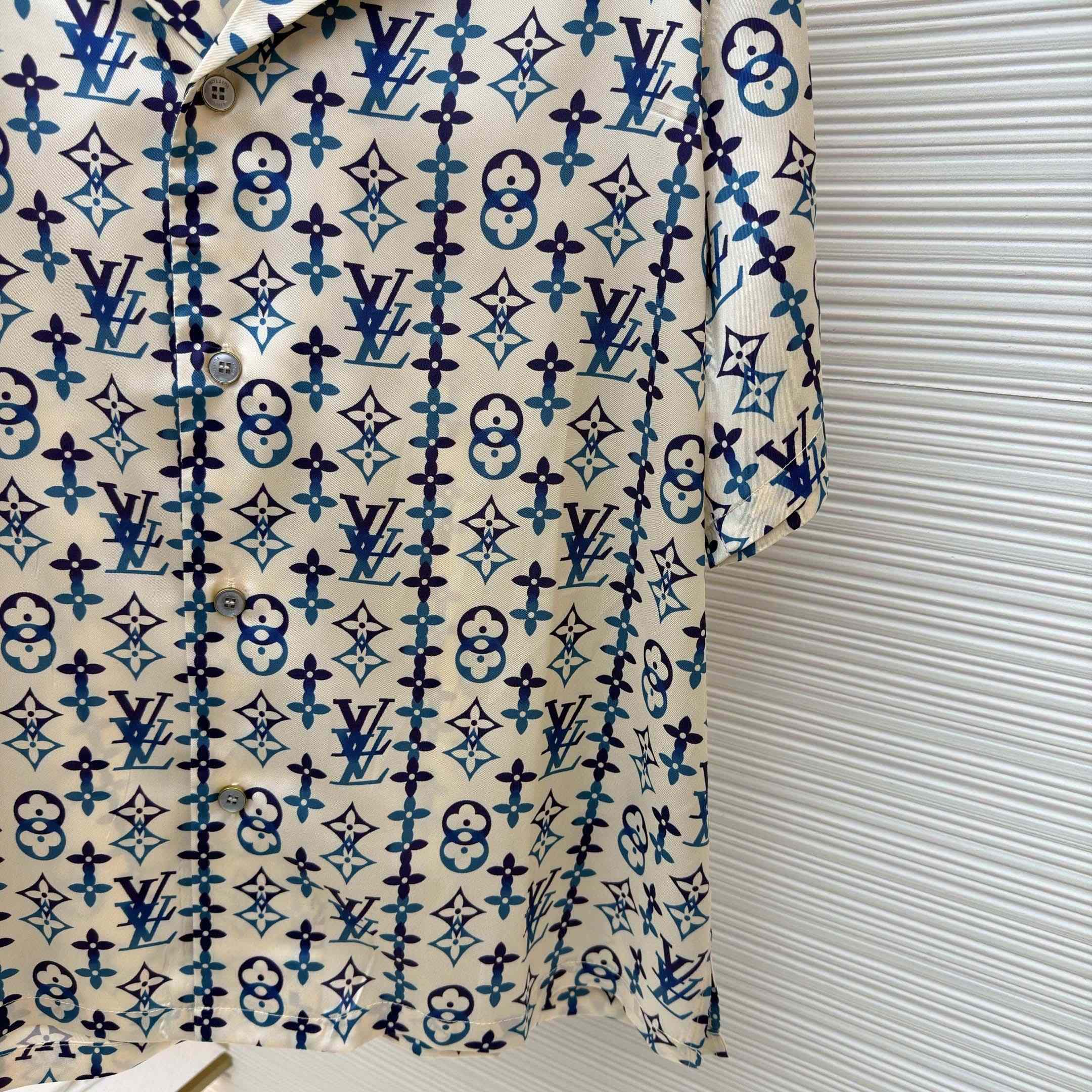 Louis Vuitton Monogram Printed Silk Short-Sleeved Shirt   1AJUOH - DopestKickz
