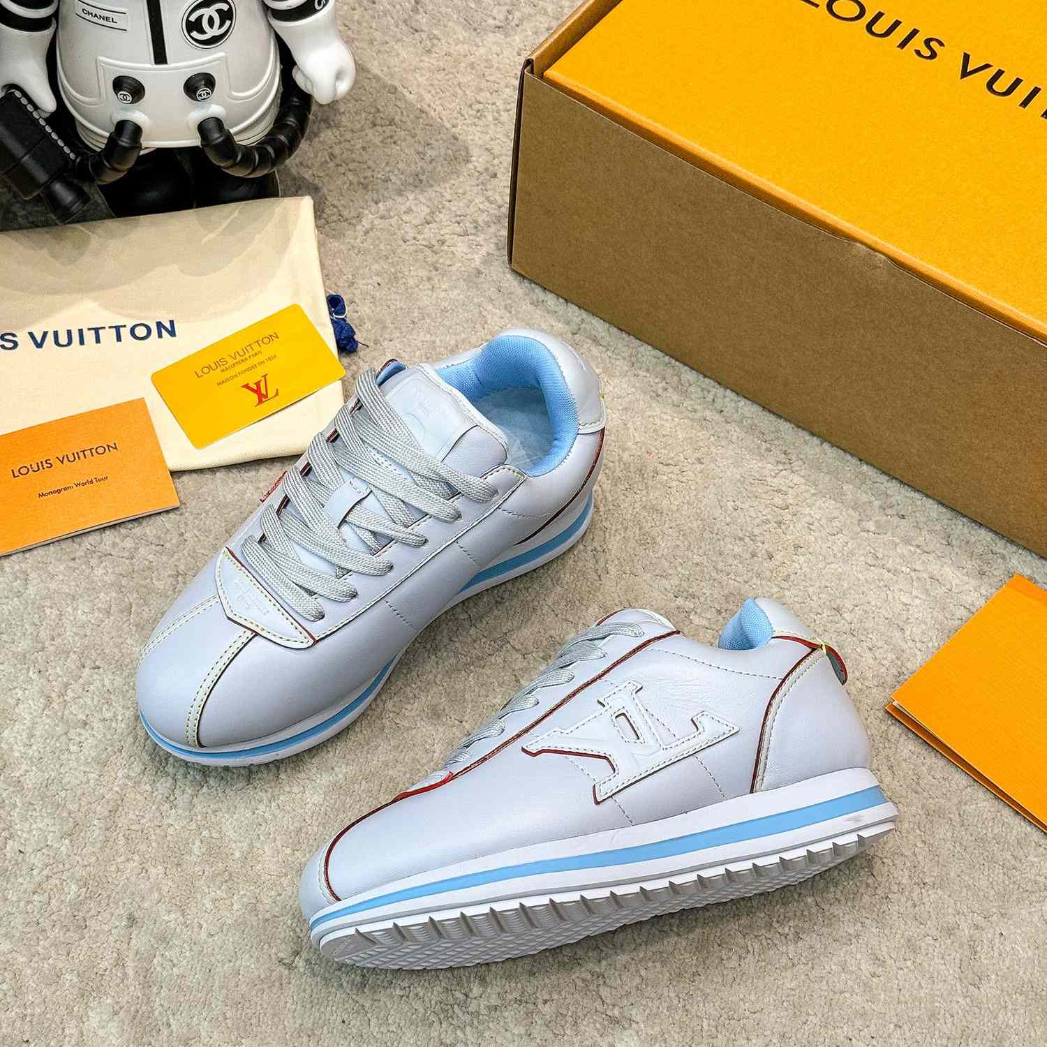 Louis Vuitton LV BUTTERSOFT Sneaker    1AIKI9 - DopestKickz