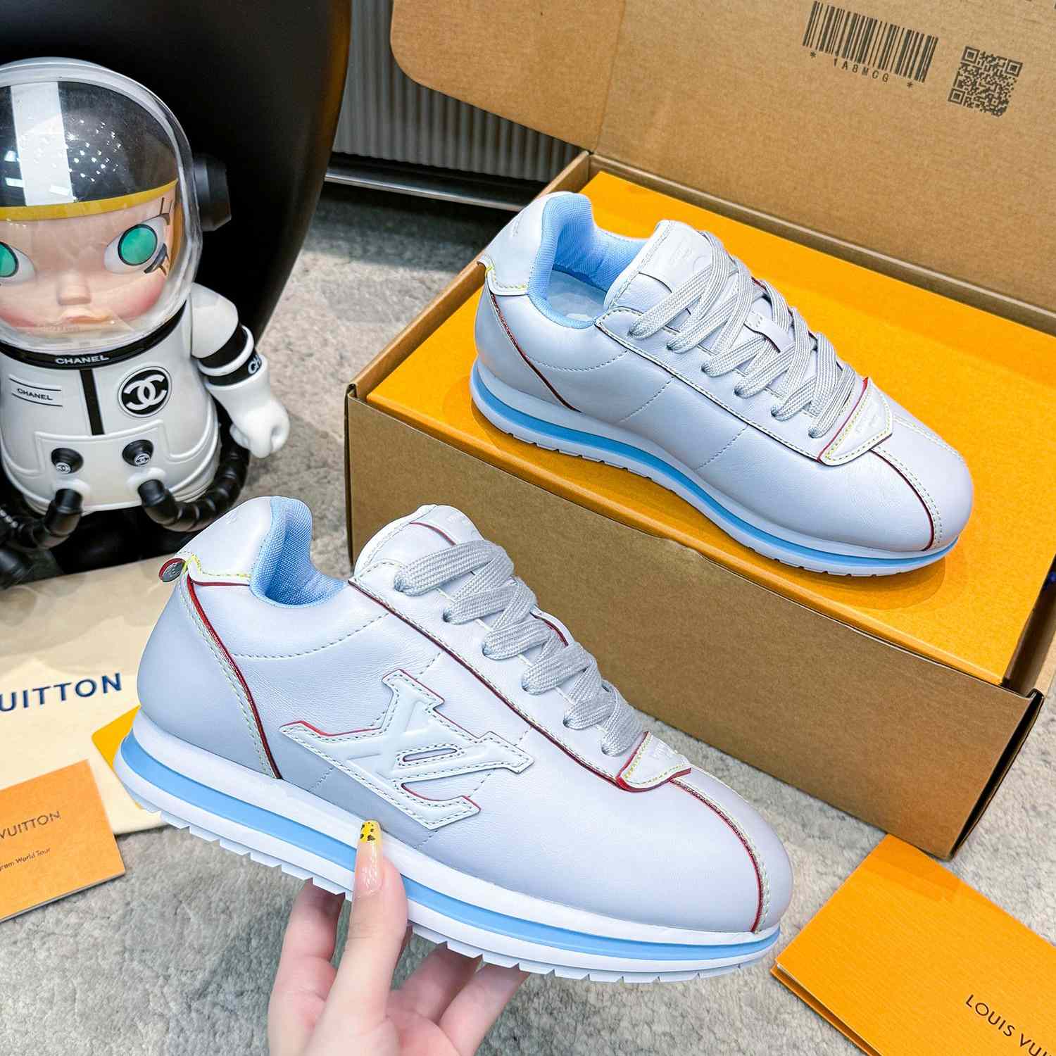 Louis Vuitton LV BUTTERSOFT Sneaker    1AIKI9 - DopestKickz