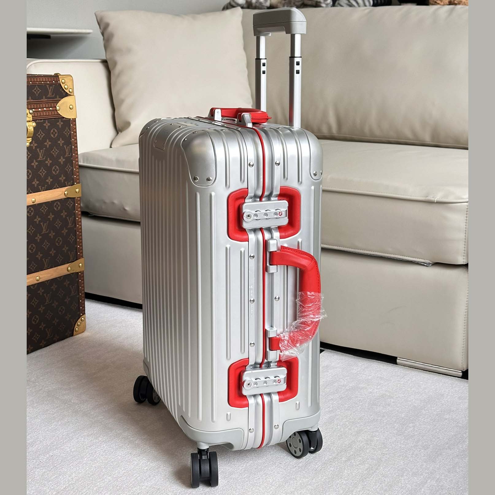 Rimowa Original Cabin Twist  - DopestKickz