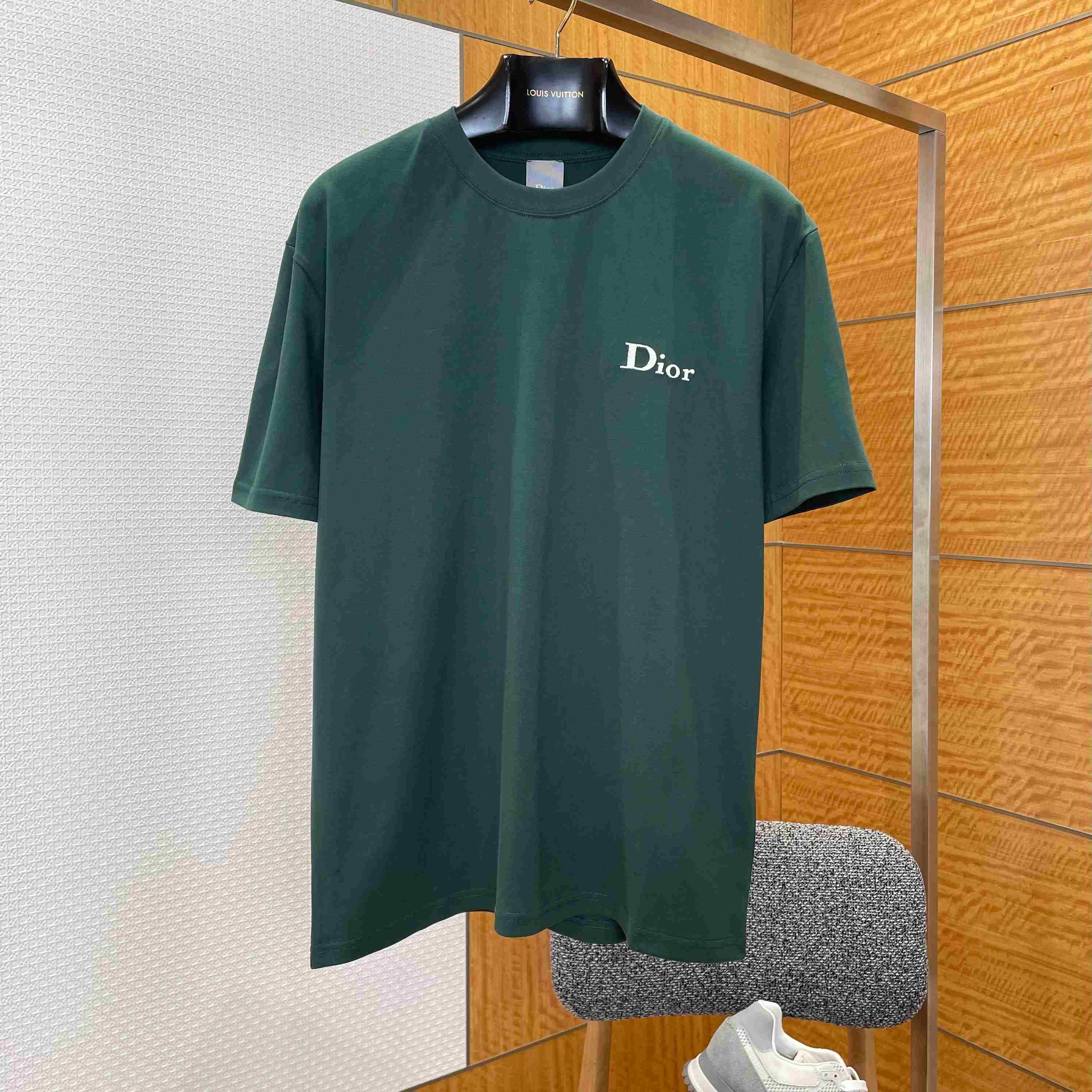 Dior T-Shirt with Dior Embroidery Green - DopestKickz