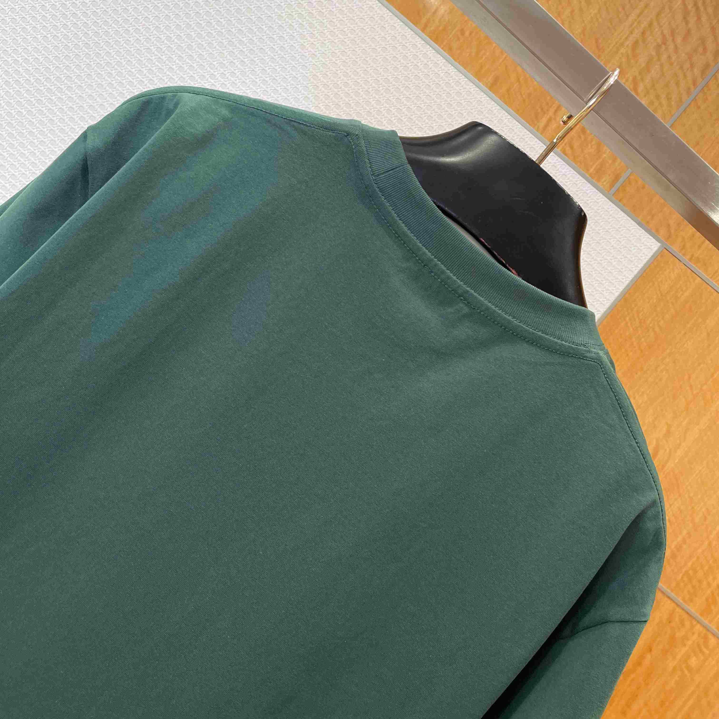 Dior T-Shirt with Dior Embroidery Green - DopestKickz