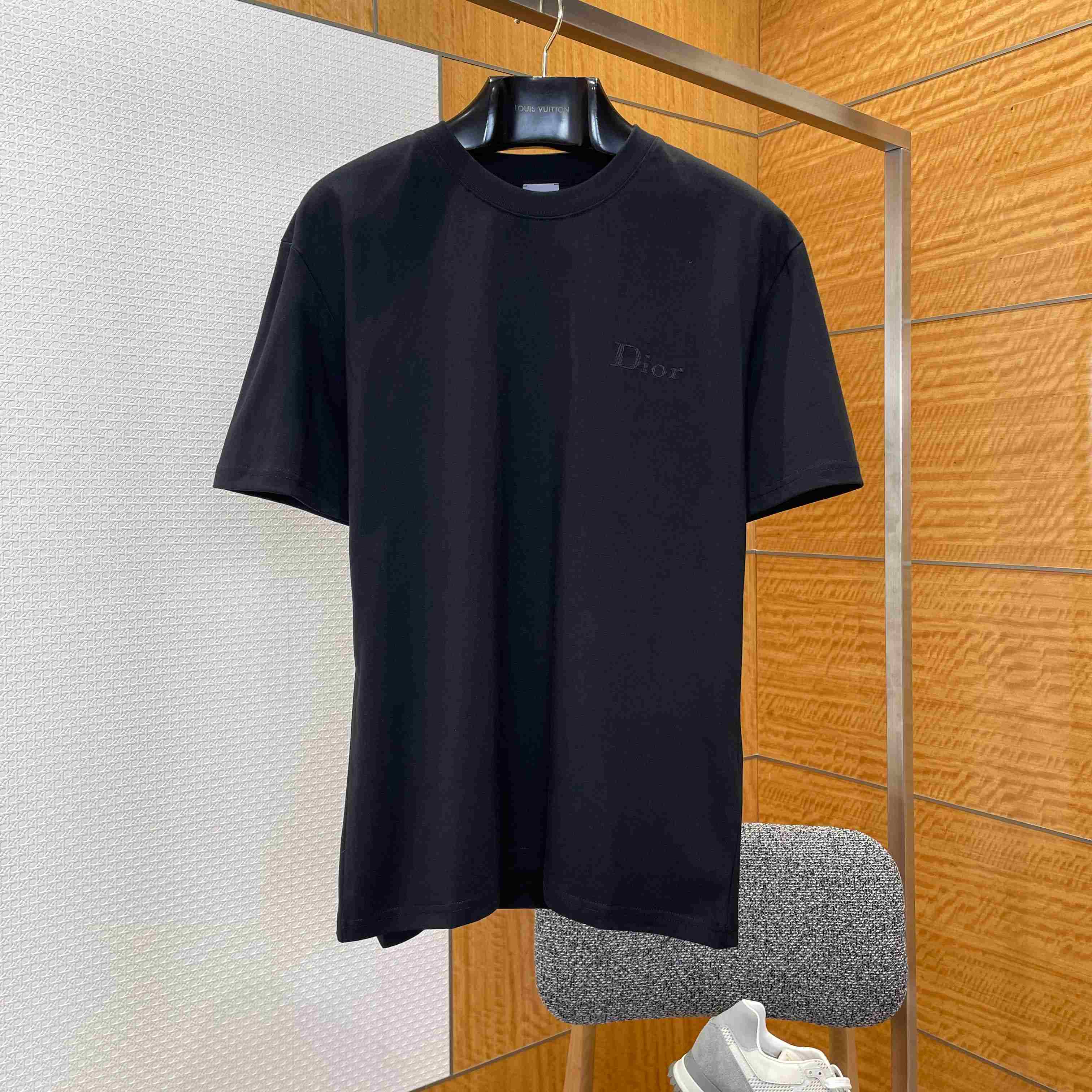 Dior T-Shirt with Dior Embroidery Black - DopestKickz