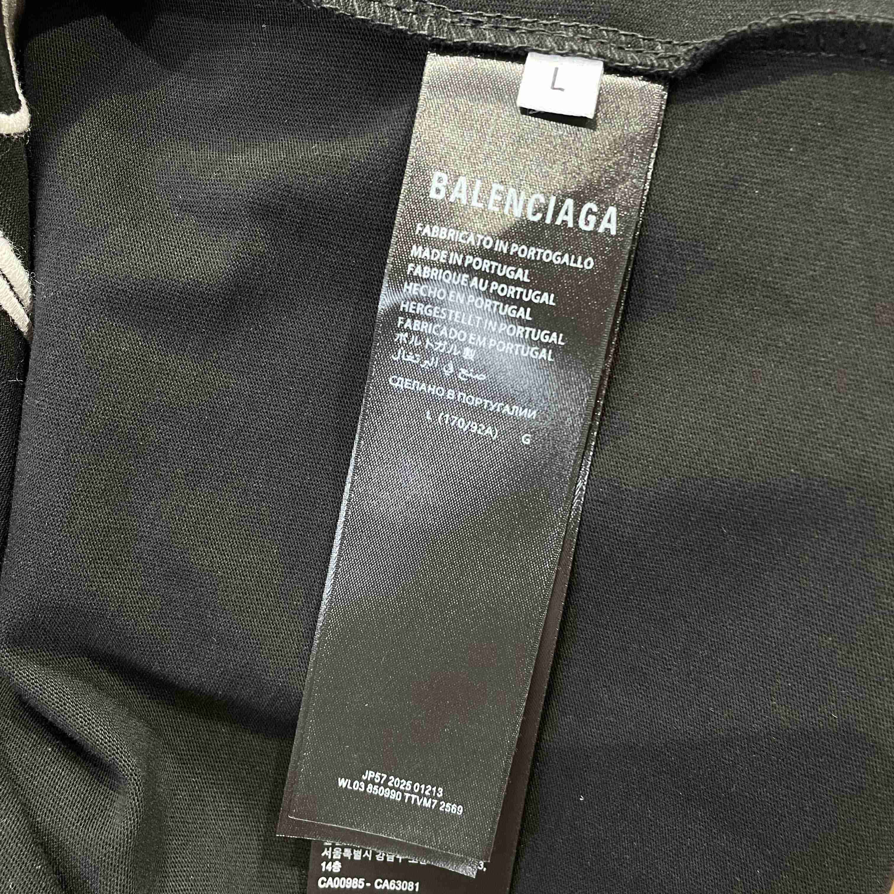 Balenciaga Cursive T-Shirt Medium Fit in black - DopestKickz