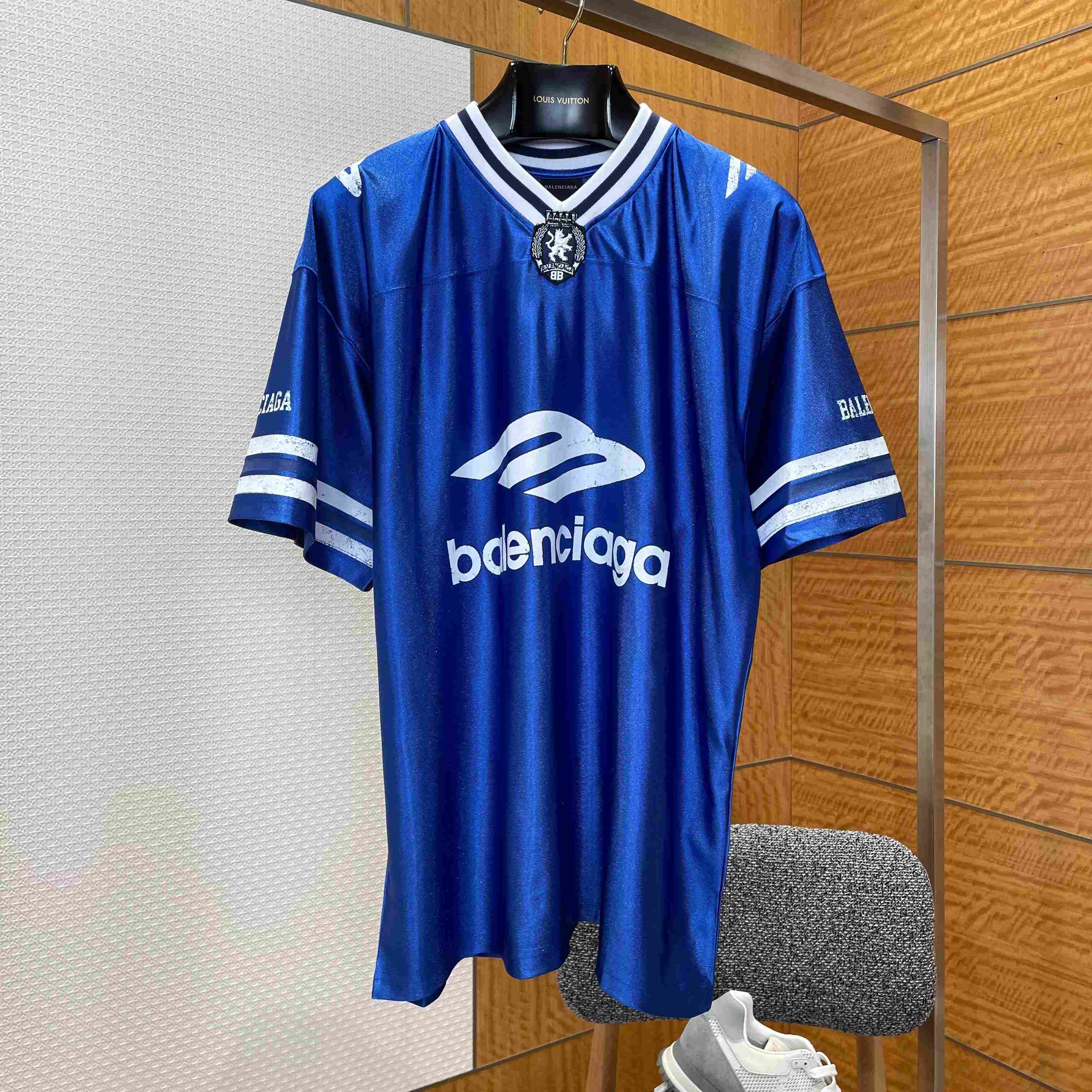 Balenciaga 3b Football V-neck T-shirt Oversized in Royal Blue - DopestKickz