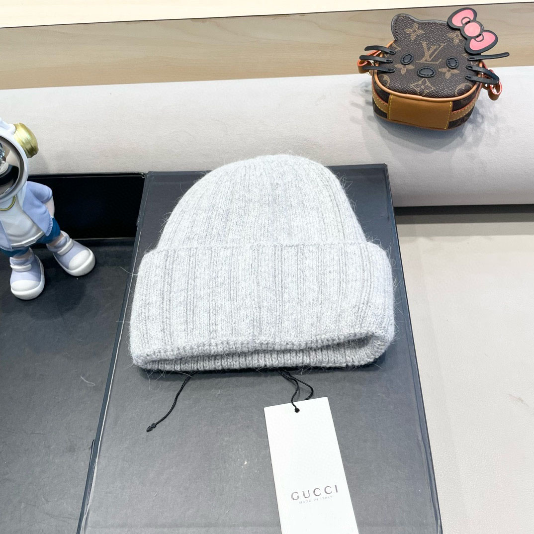 Gucci Beanie    - DopestKickz