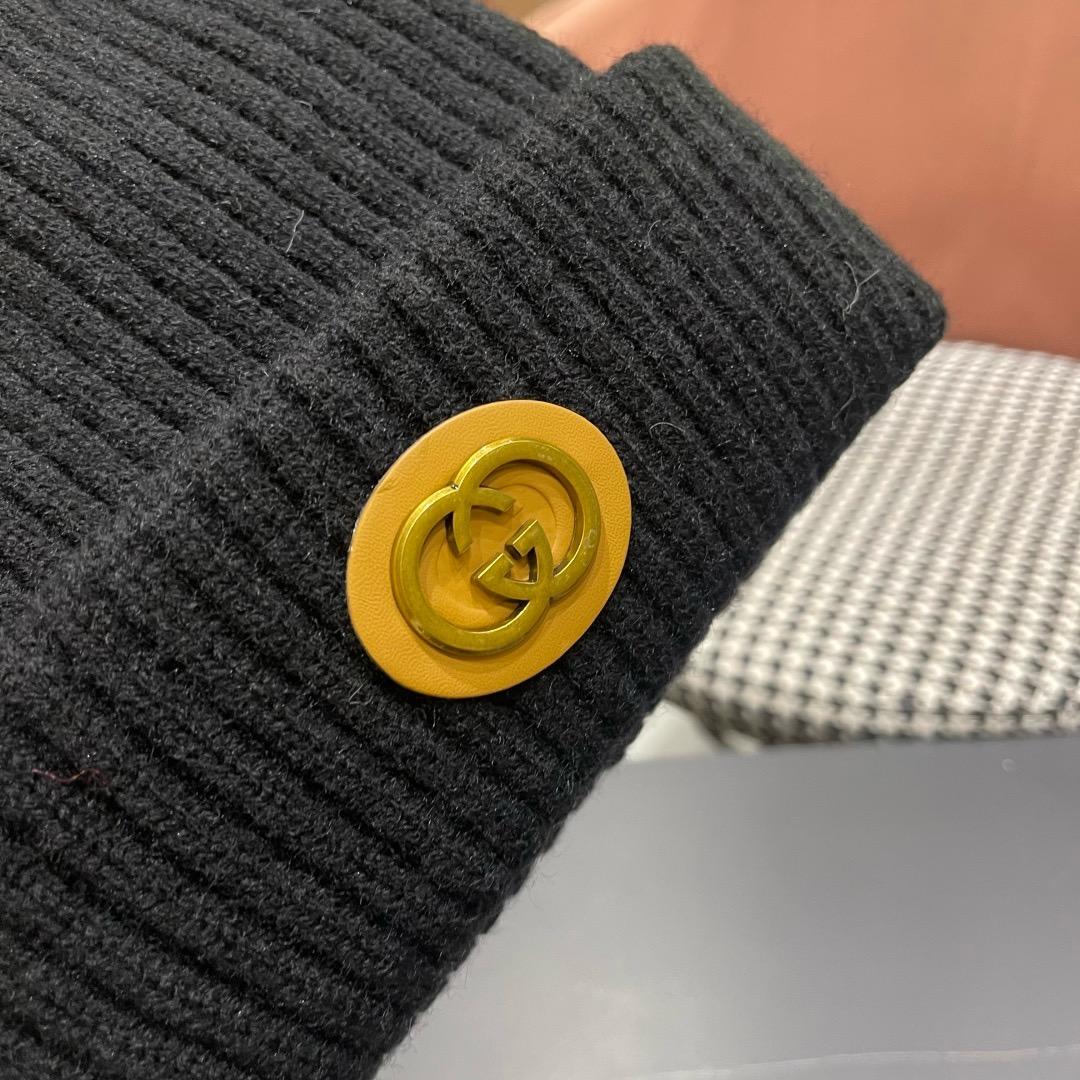 Gucci  Wool Cashmere Hat With Double G - DopestKickz