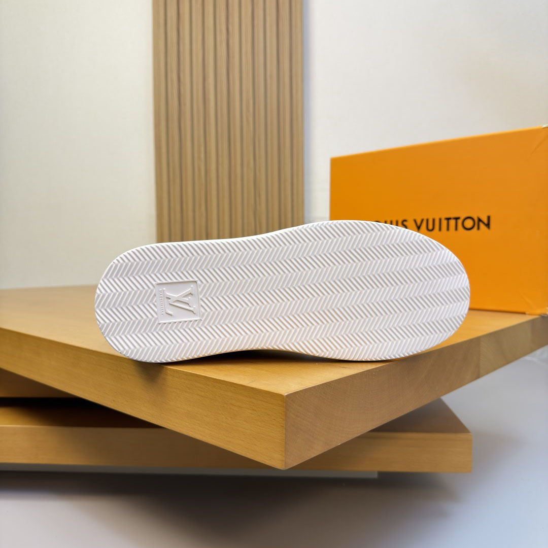 Louis Vuitton Beverly Hills Sneaker 1AJDC3 - DopestKickz