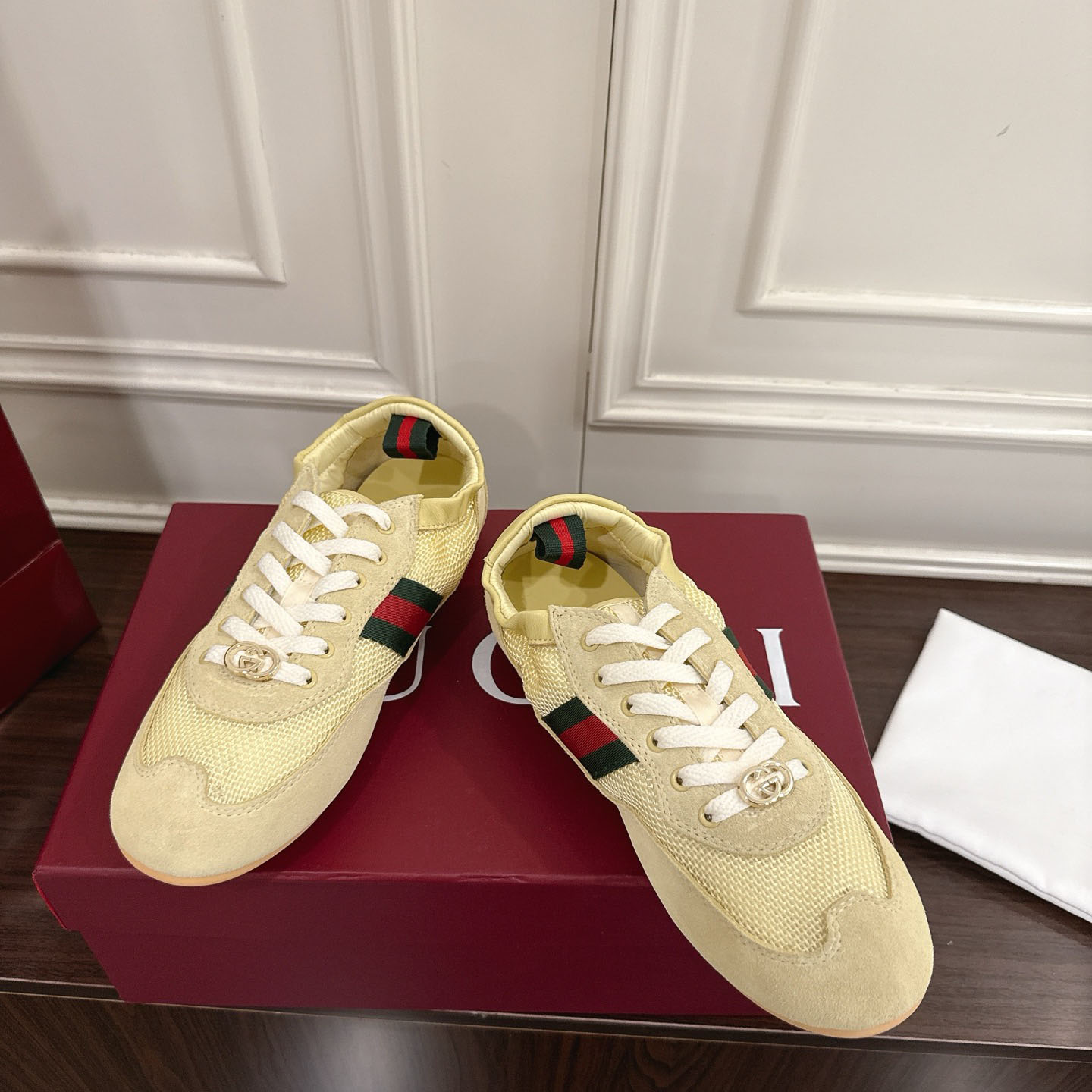 Gucci Women's Gucci Shift Sneaker - DopestKickz