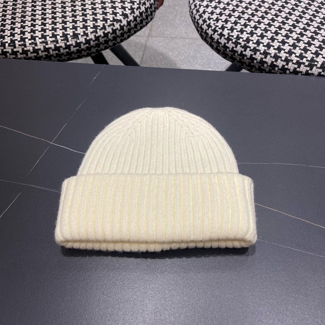 Gucci  Wool Cashmere Hat With Double G - DopestKickz